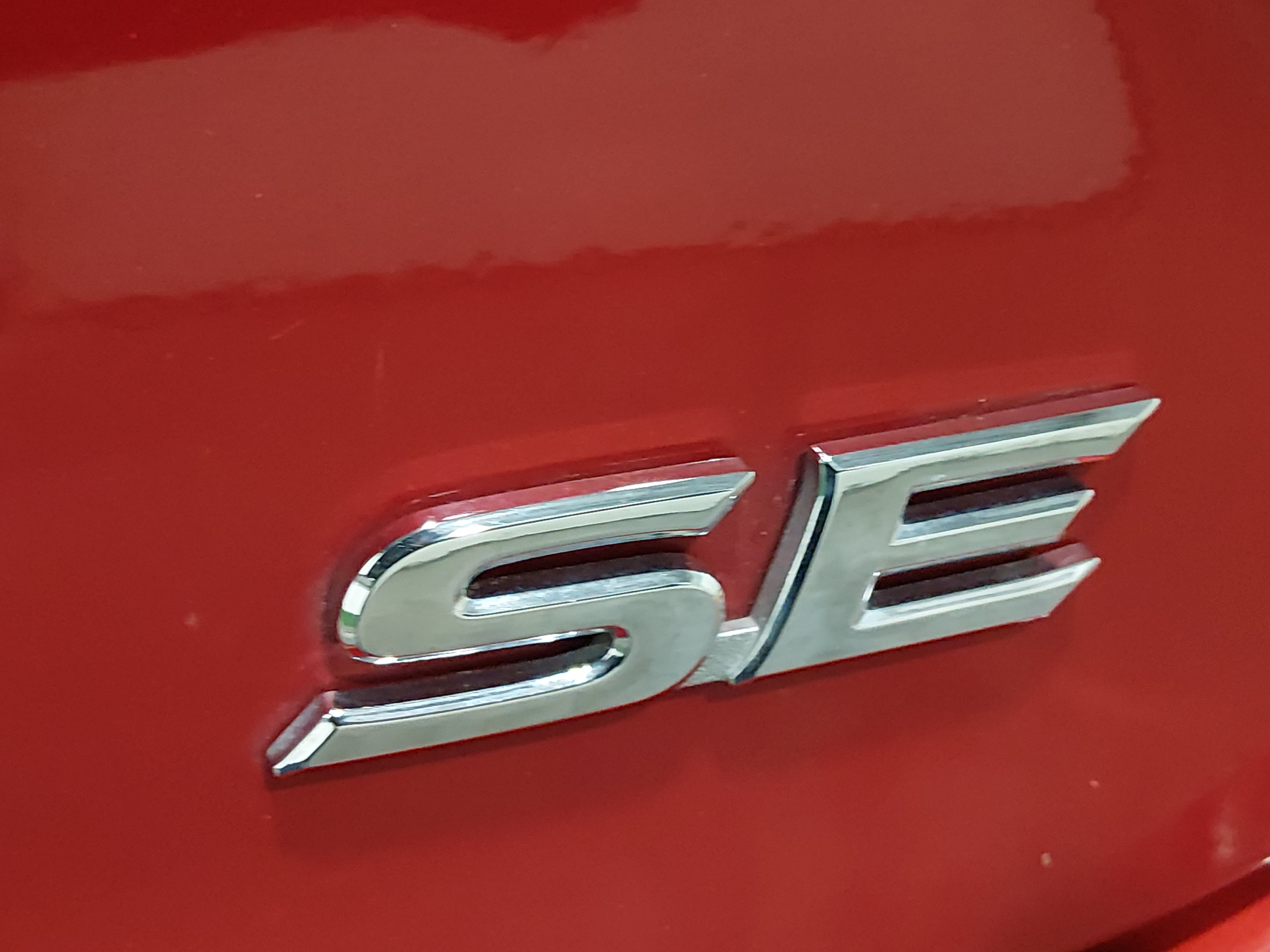 2025 Toyota Camry SE - Photo 21