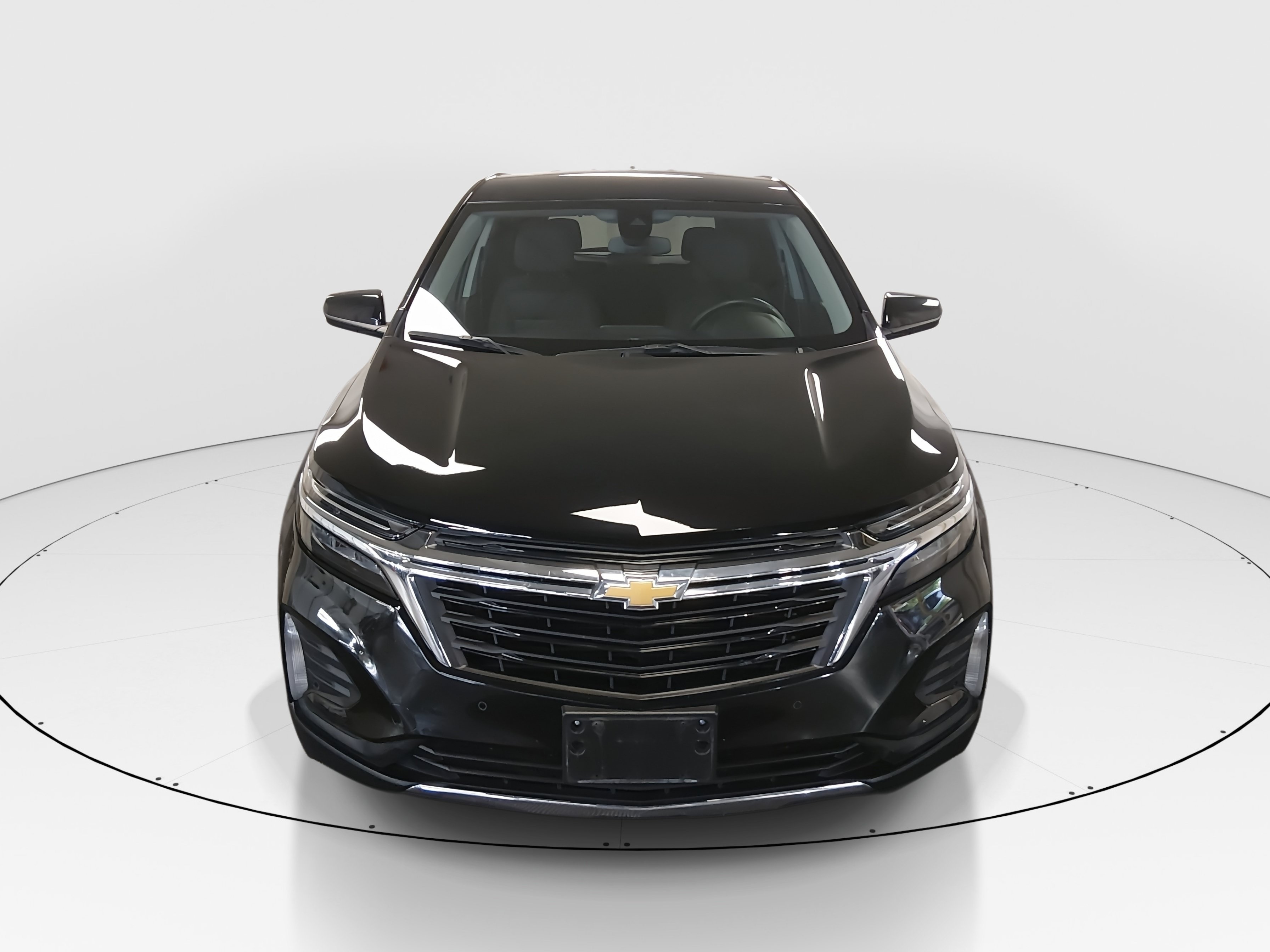 2024 Chevrolet Equinox LT - Photo 2
