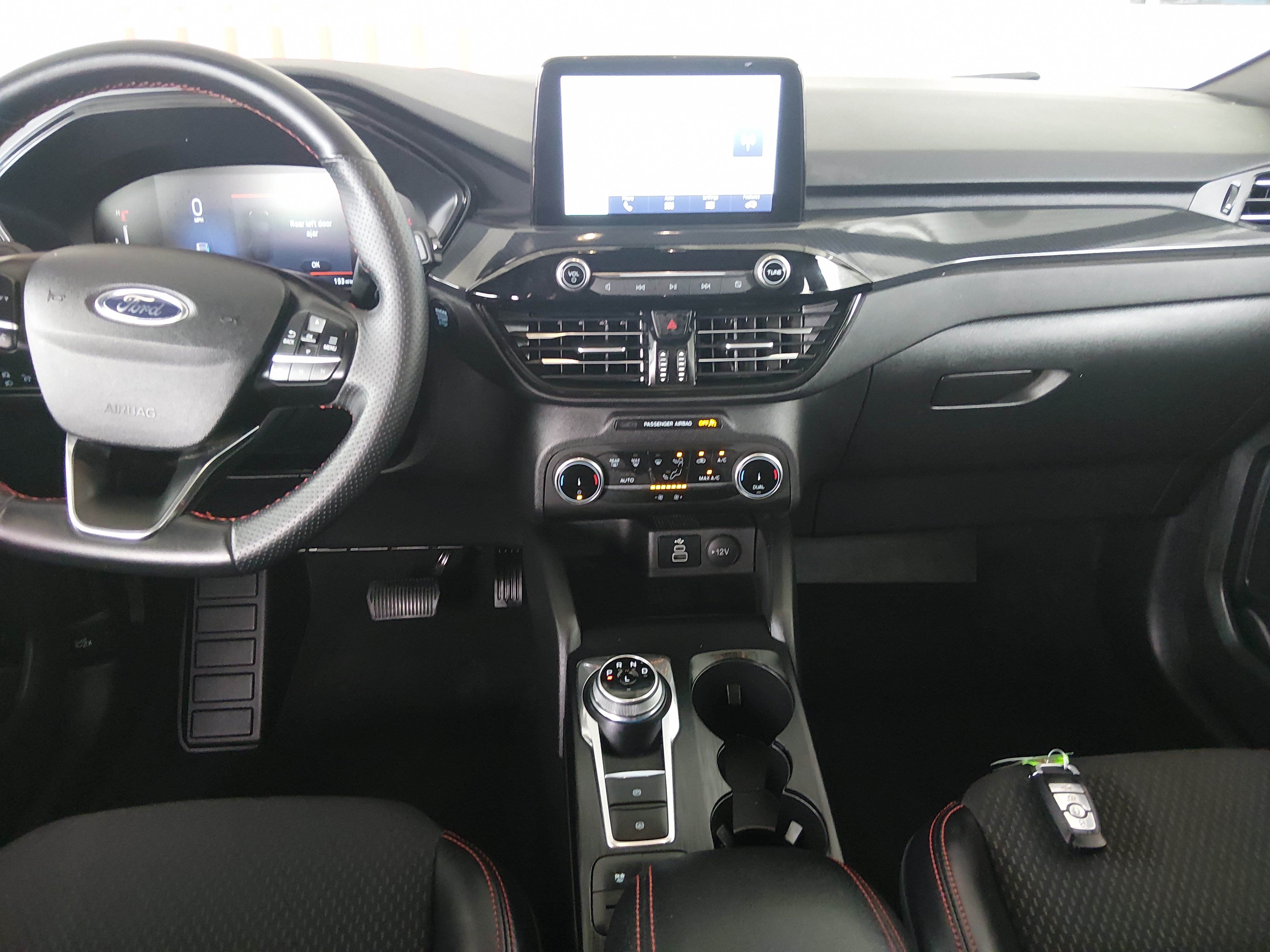 2025 Ford Escape ST-Line - Photo 16