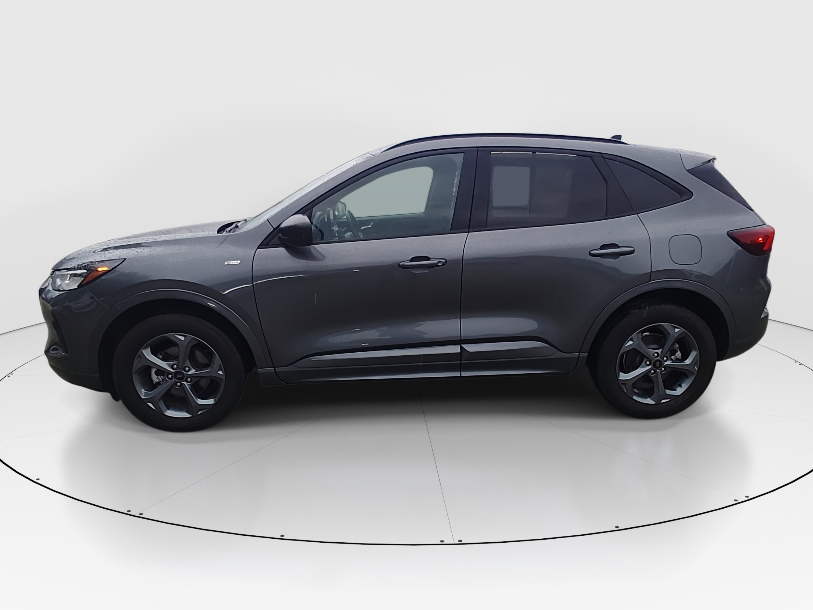 2024 Ford Escape ST-Line - Photo 4