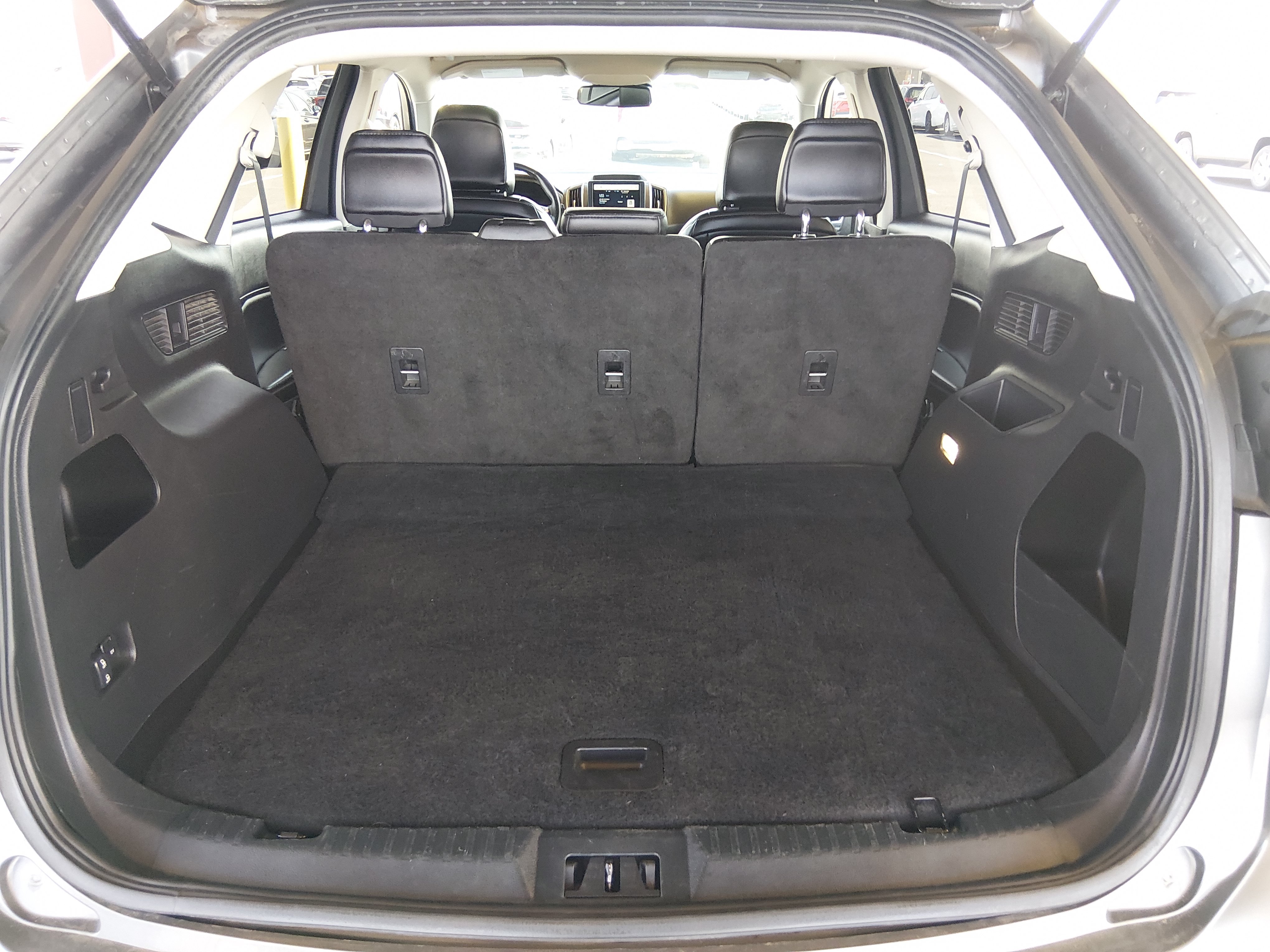 2024 Ford Edge SEL - Photo 11