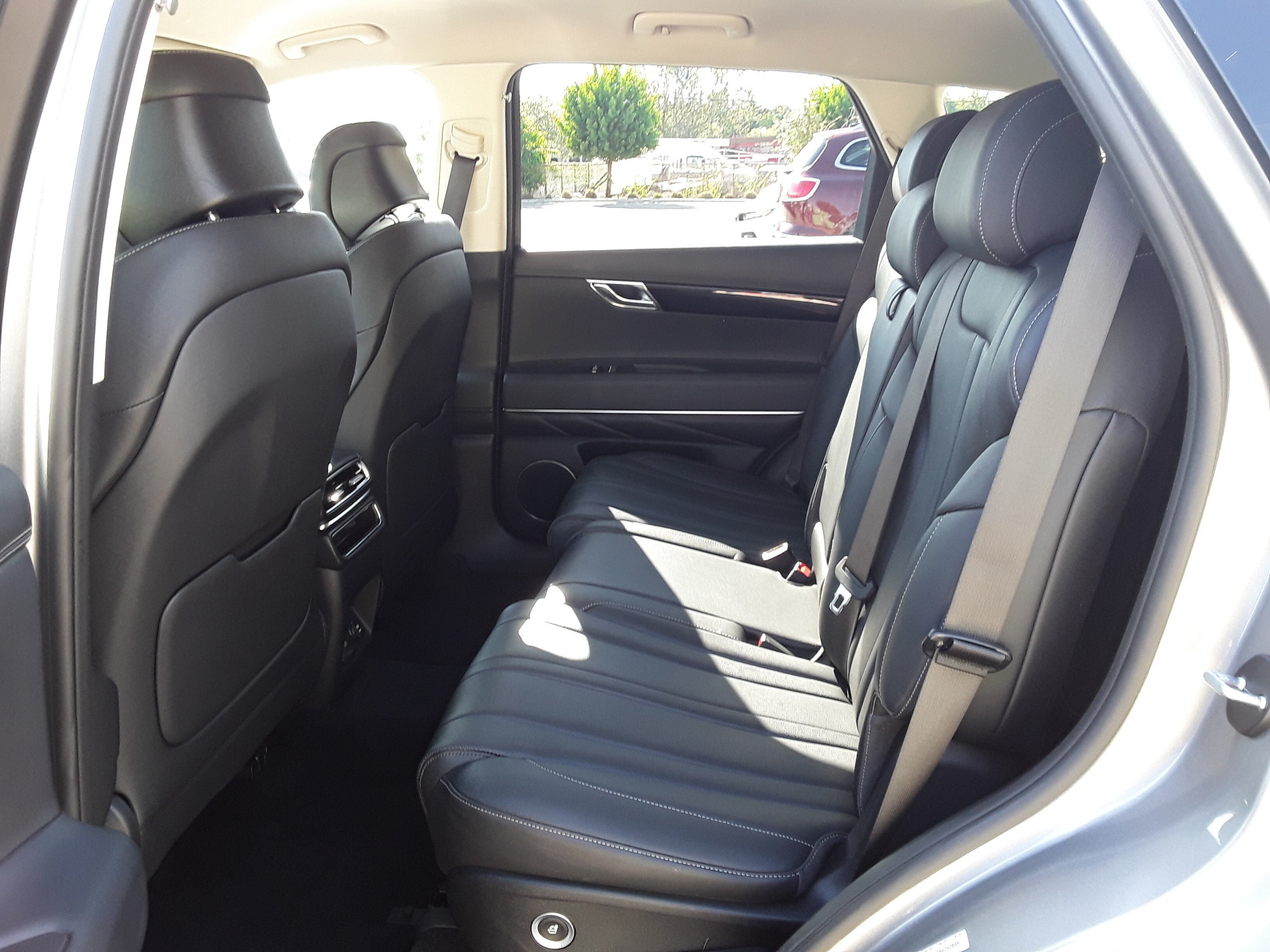 2025 GENESIS GV80 Standard - Photo 13