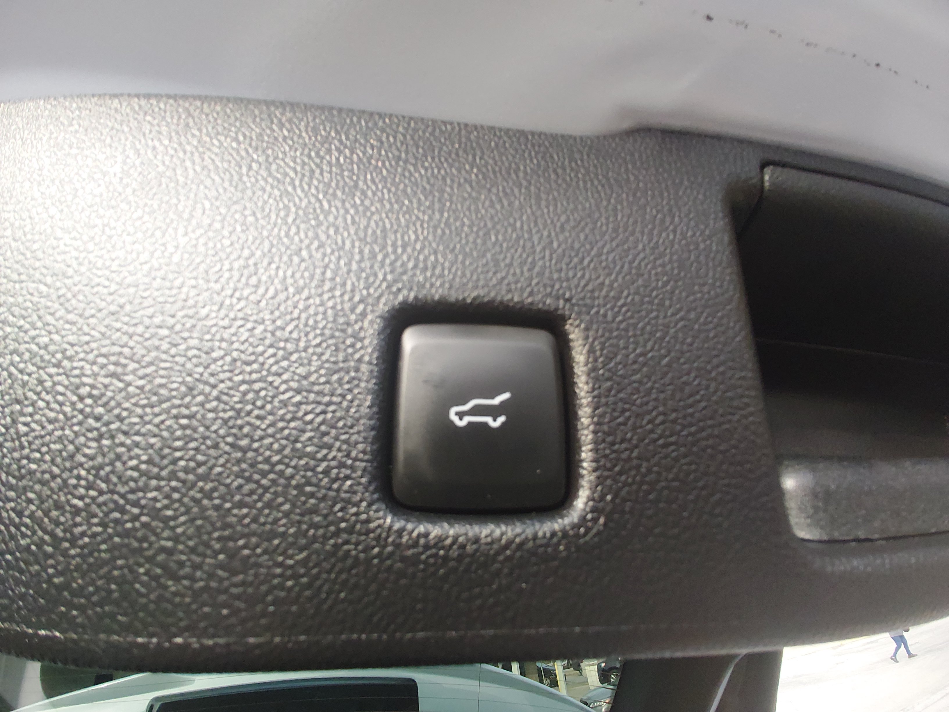 2025 Ford Escape ST-Line Select - Photo 13
