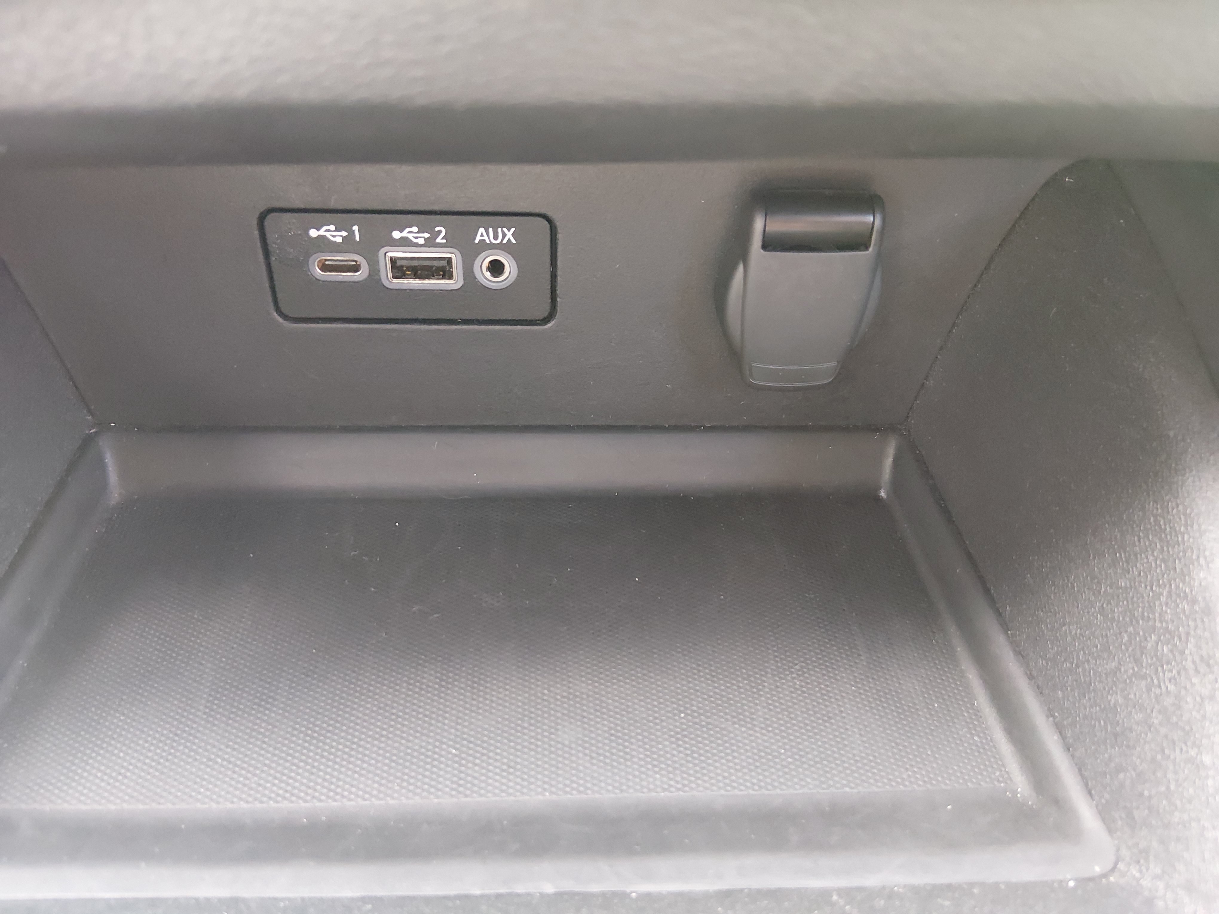 2025 Nissan Altima SV - Photo 17