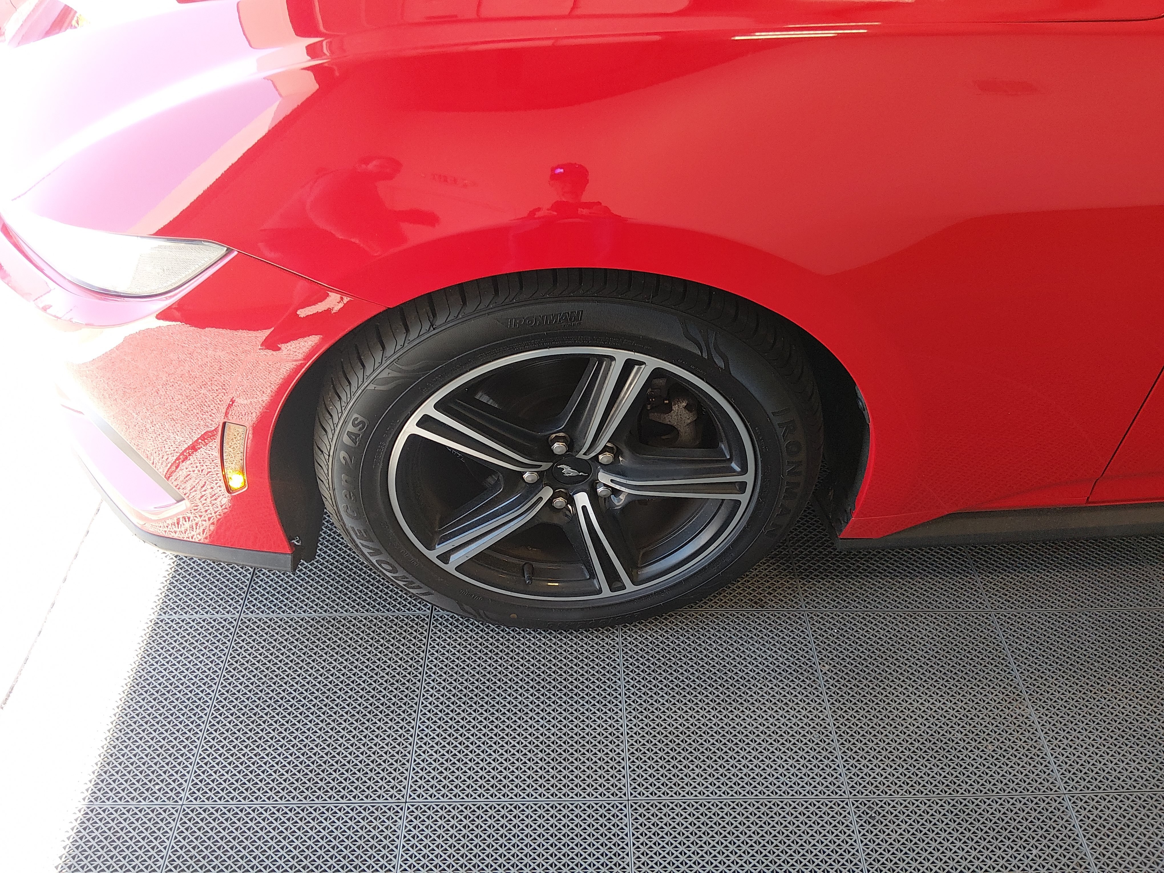 2024 Ford Mustang EcoBoost Premium - Photo 10