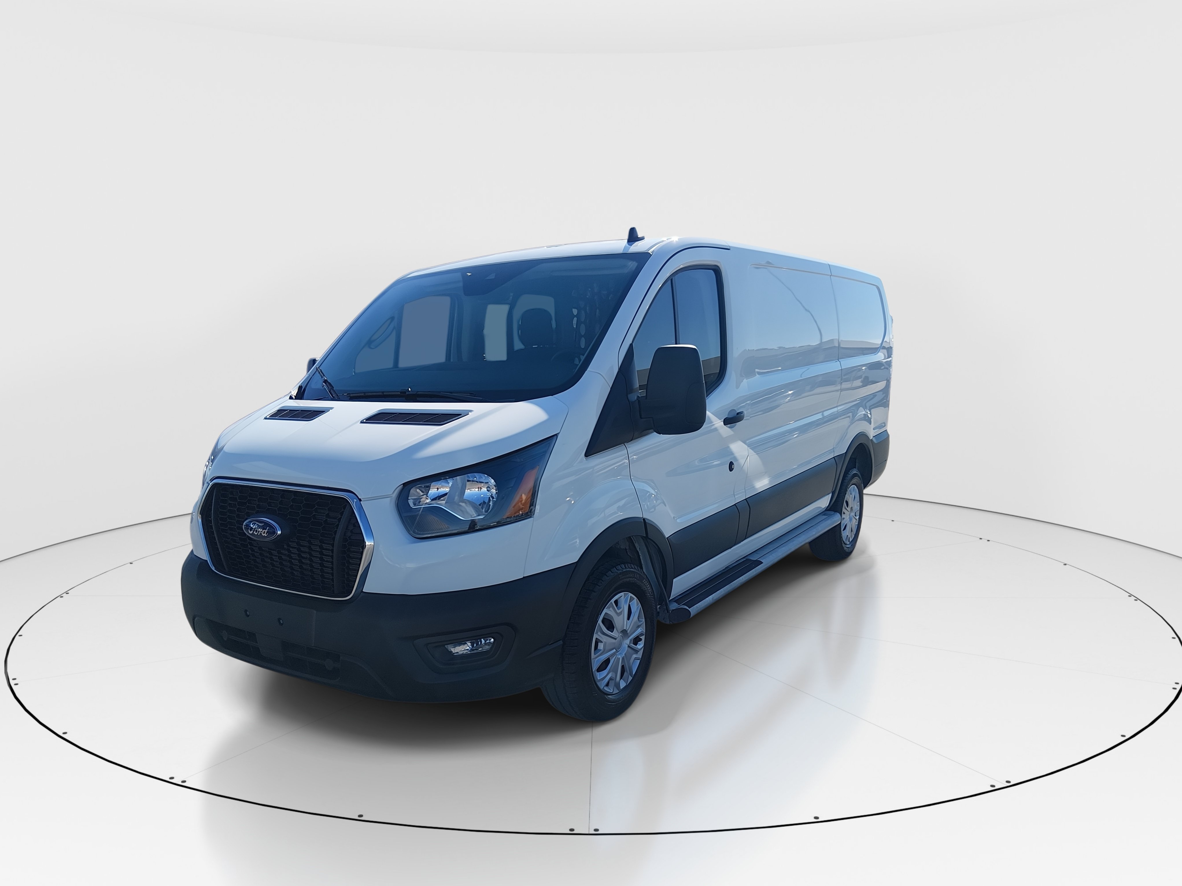 2025 Ford Transit Van 3