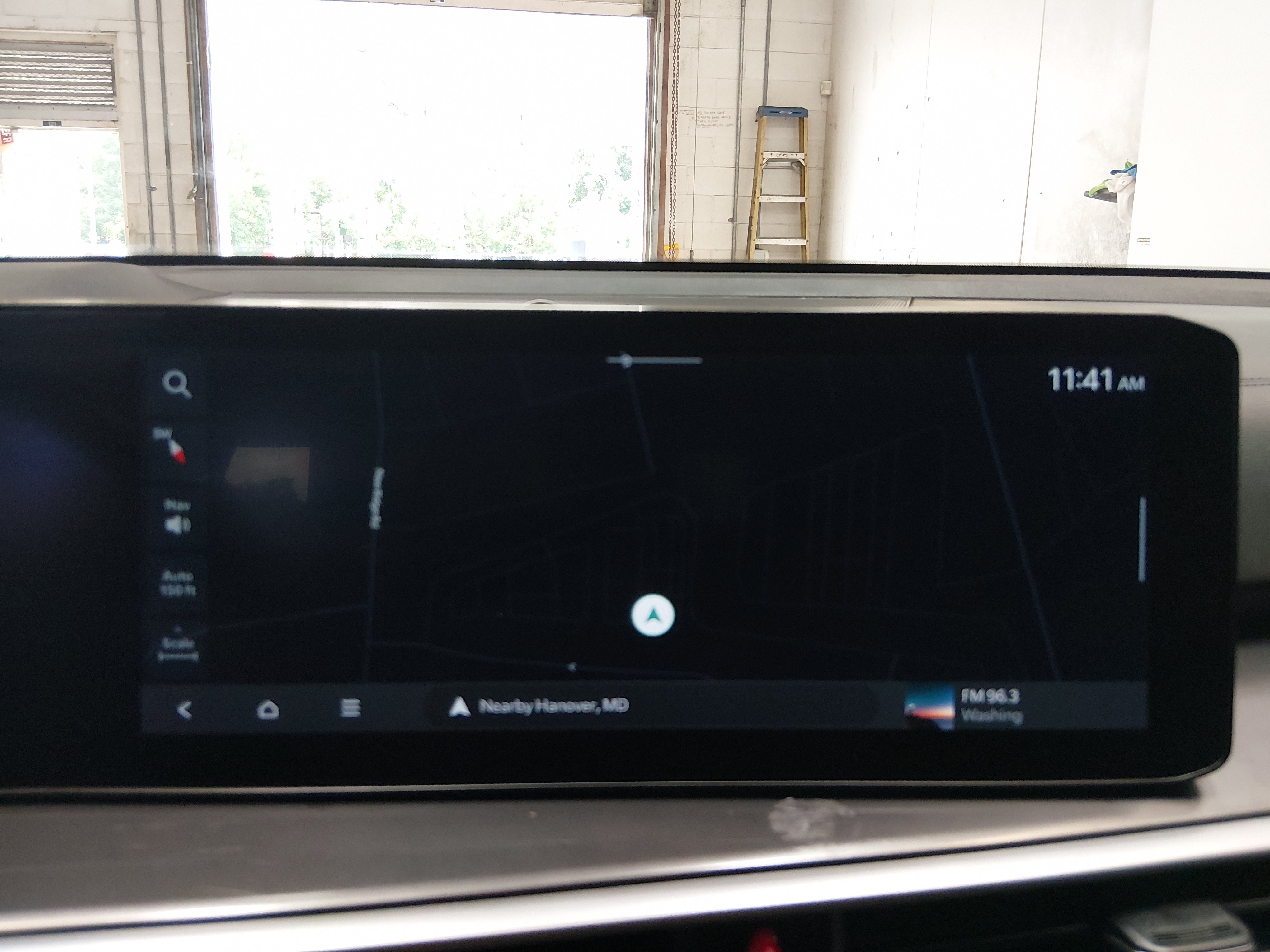 2024 Kia Sorento S - Photo 17