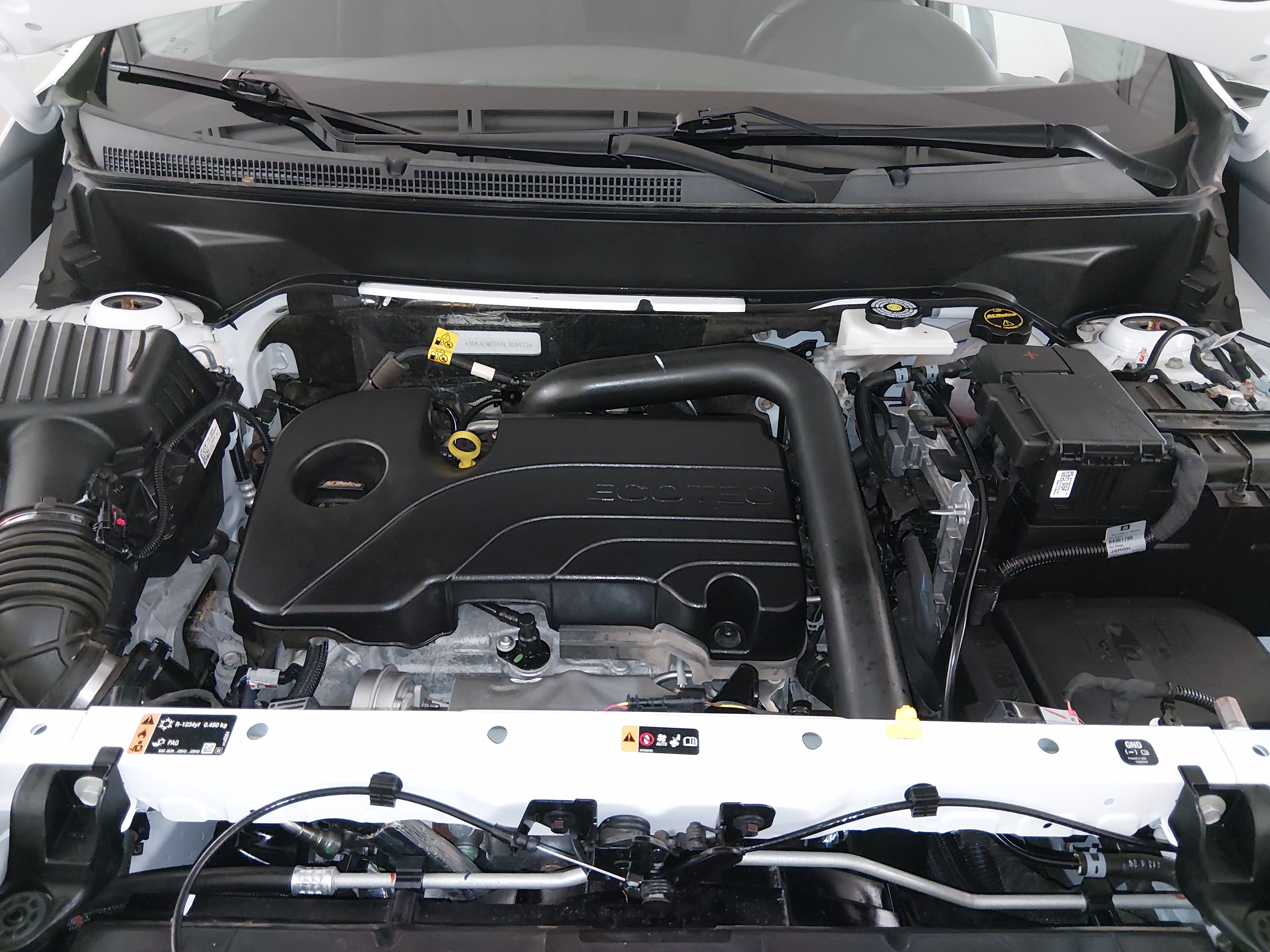 2024 GMC Terrain SLE - Photo 9