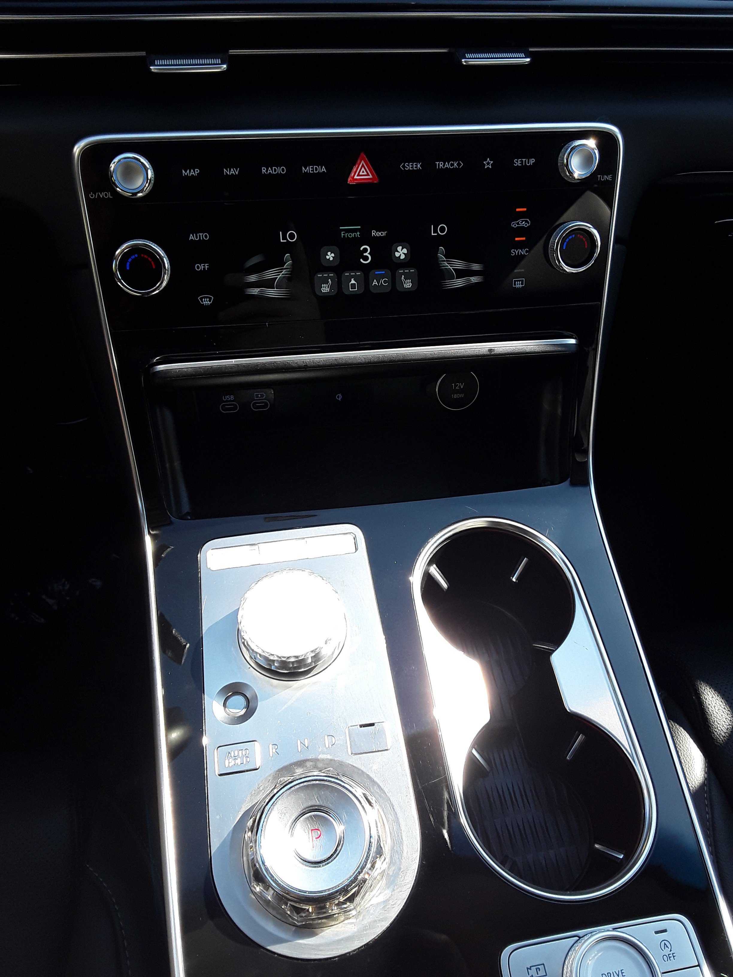 2025 GENESIS GV80 Standard - Photo 21