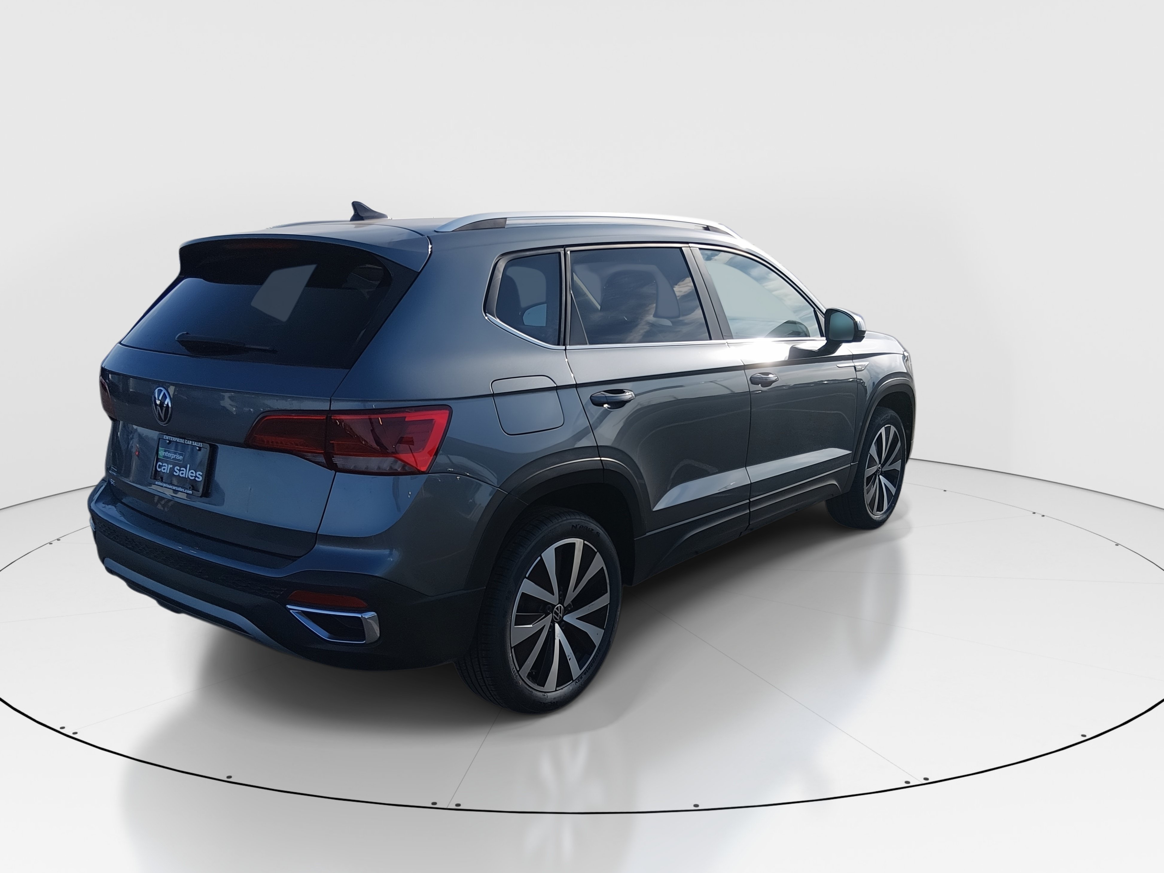 2024 Volkswagen Taos SE - Photo 7