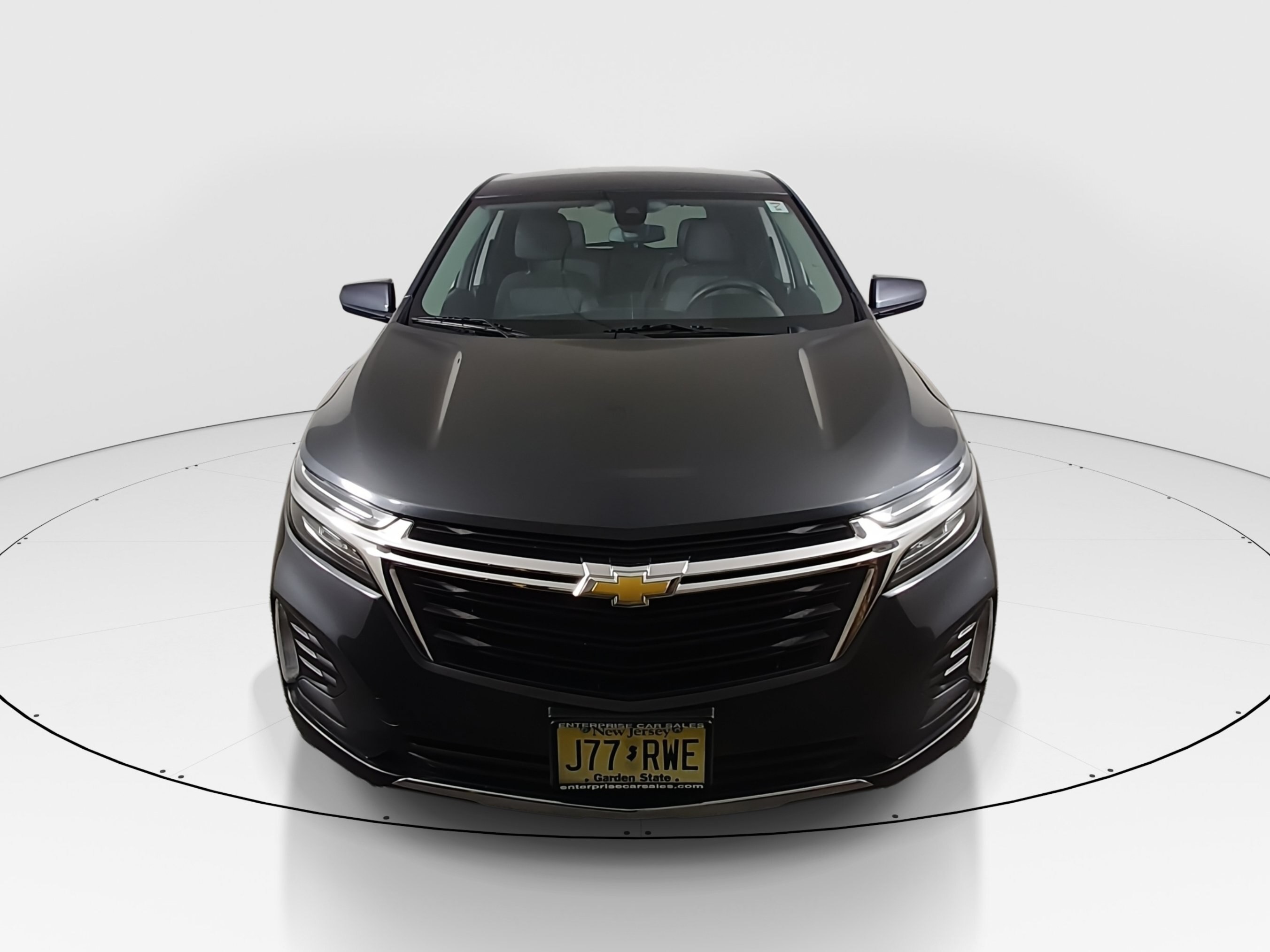 2023 Chevrolet Equinox LT - Photo 2
