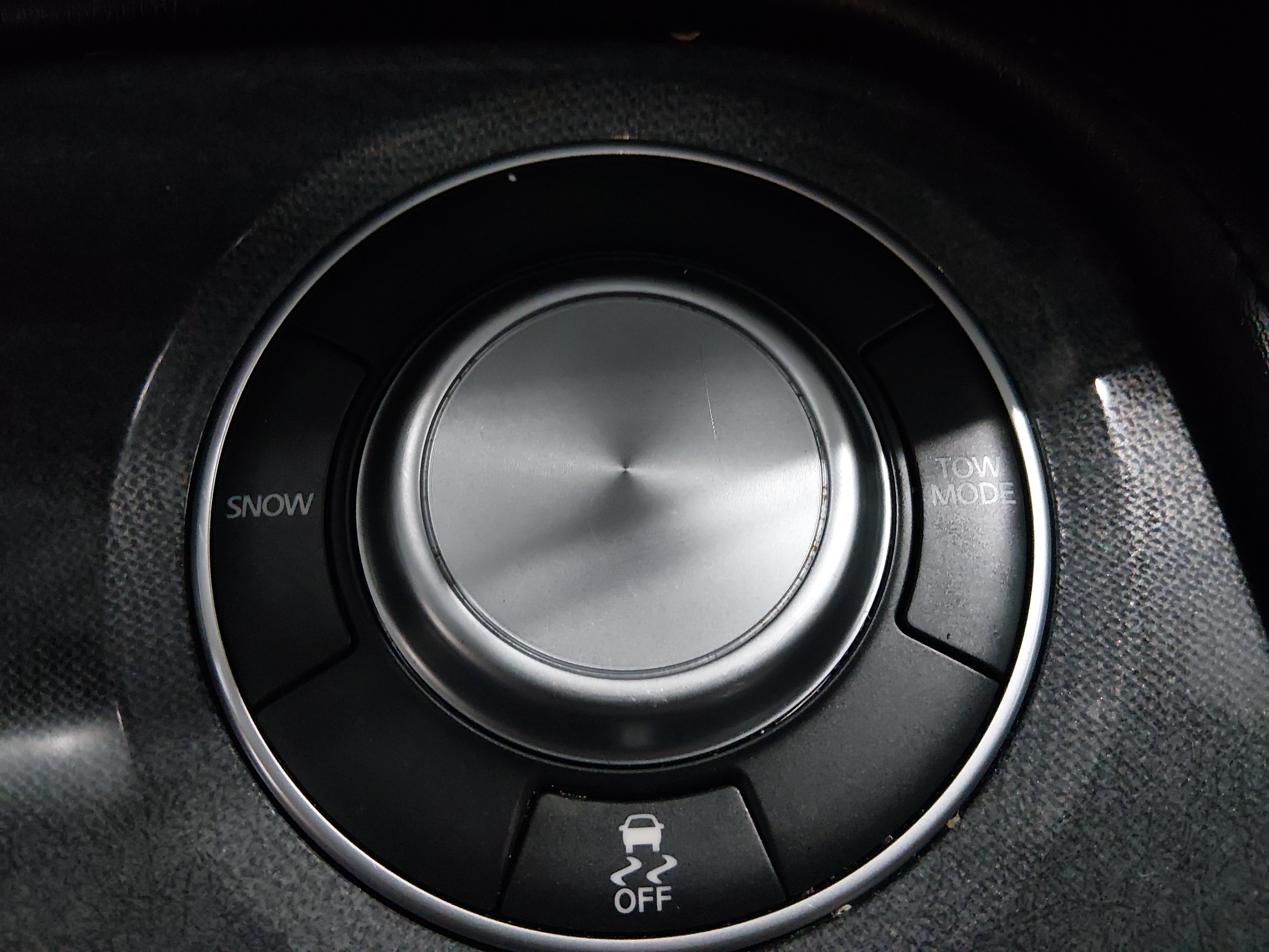 2024 Nissan Armada SV - Photo 22