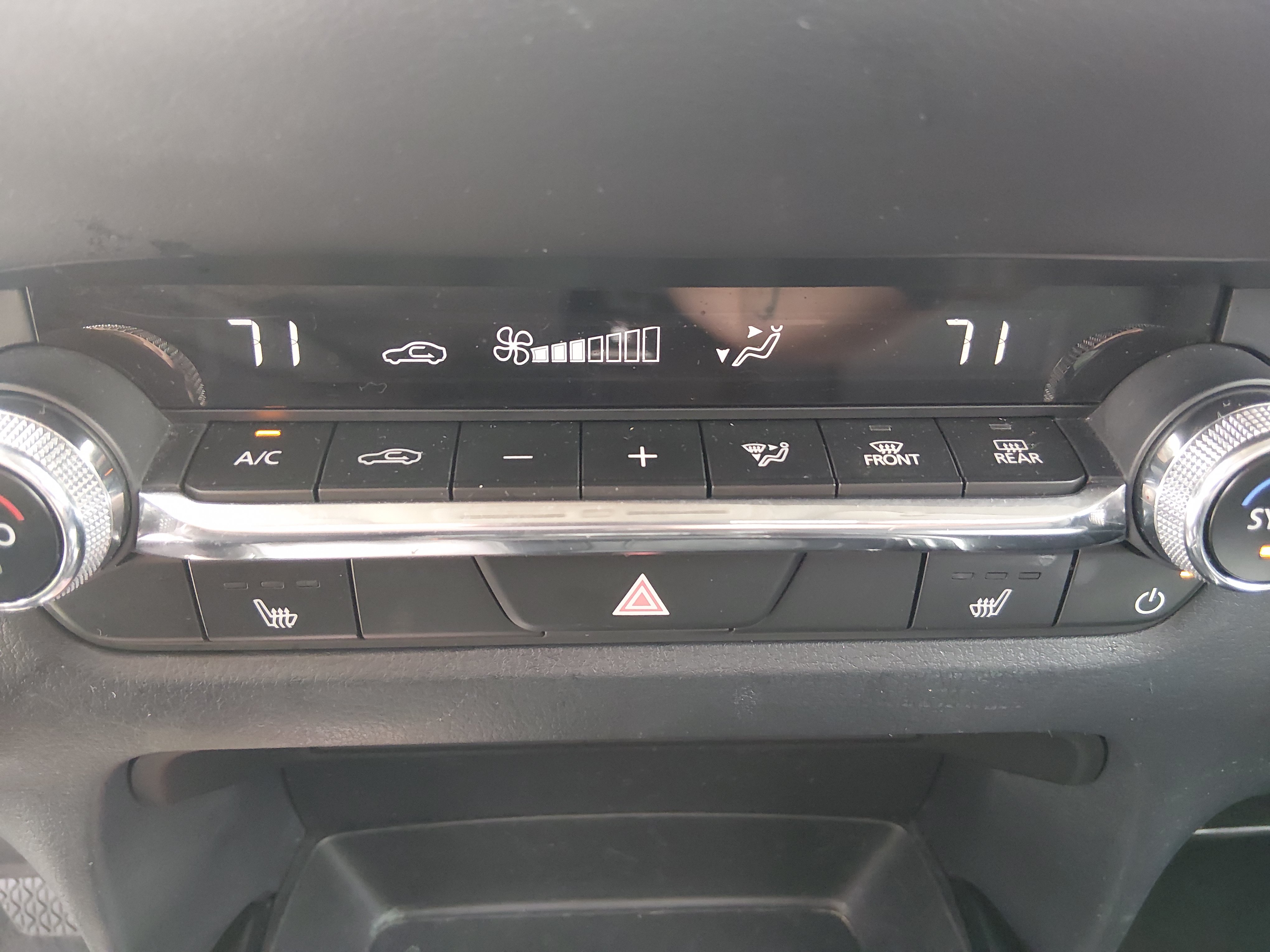 2025 Mazda CX-30 Preferred - Photo 17