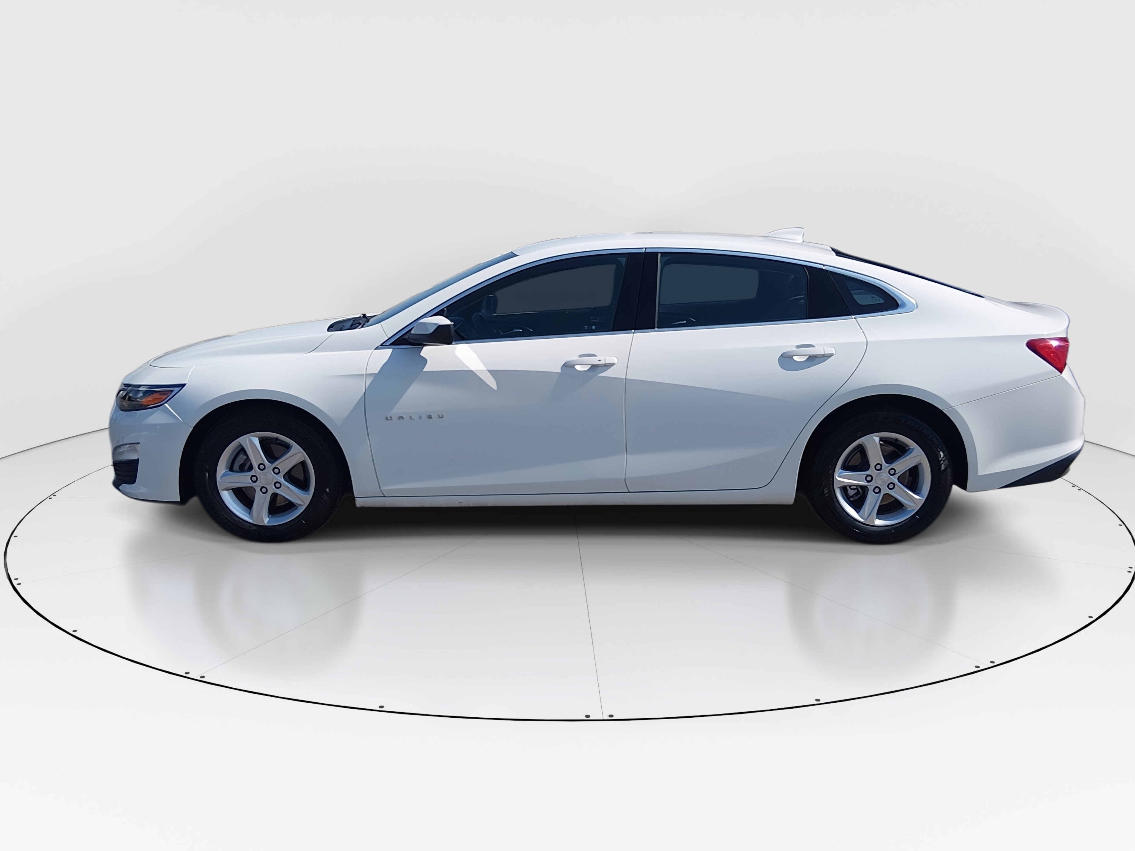 2024 Chevrolet Malibu 4