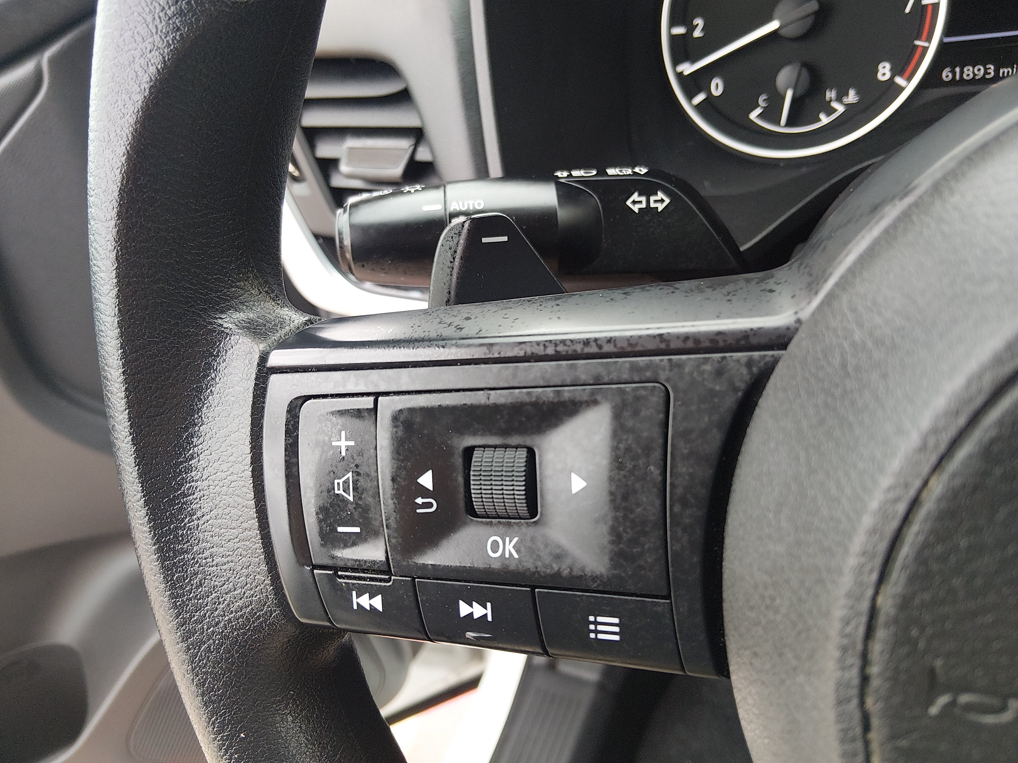 2024 Nissan Rogue S - Photo 13