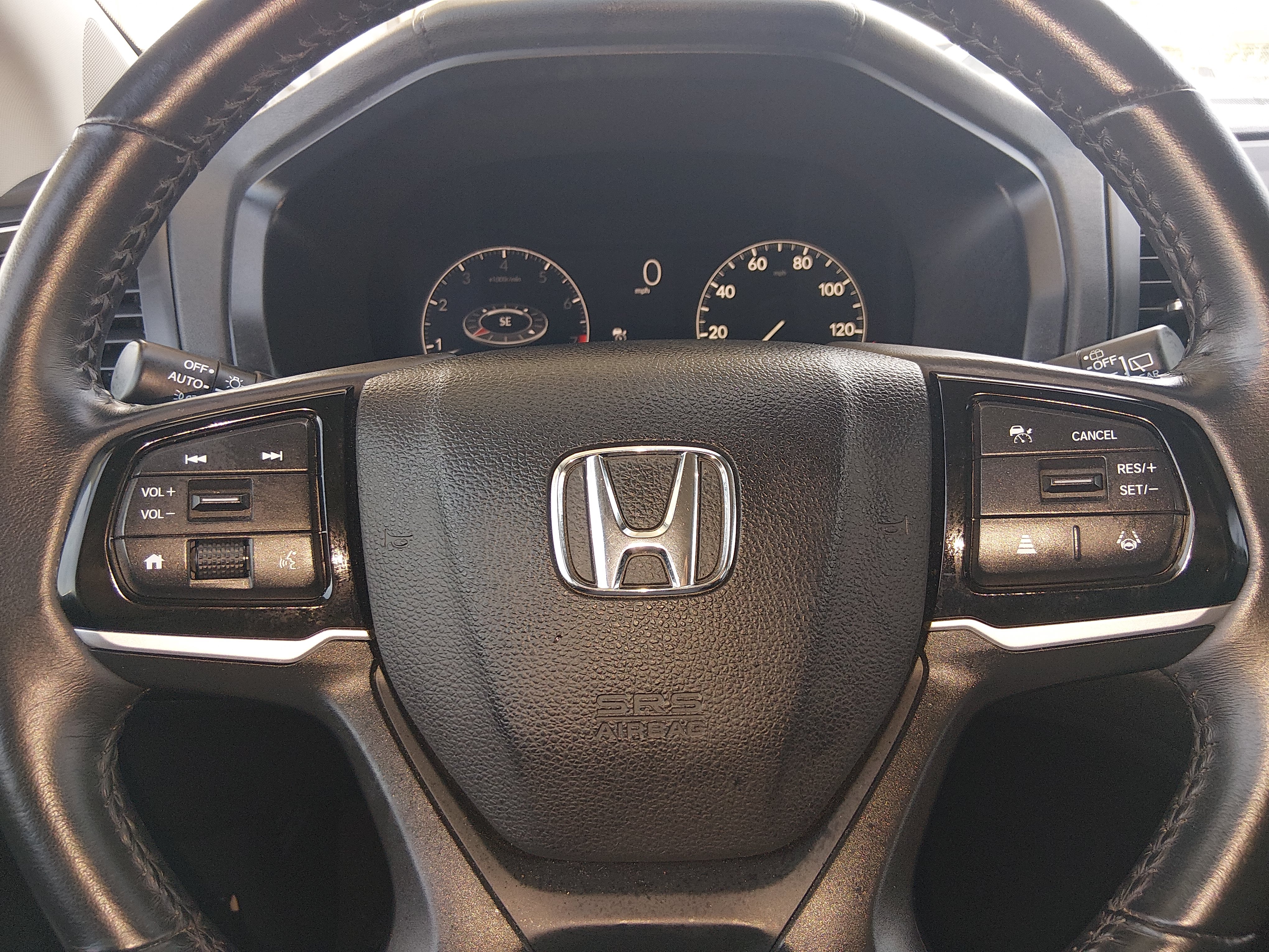 2025 Honda Odyssey EX-L - Photo 12