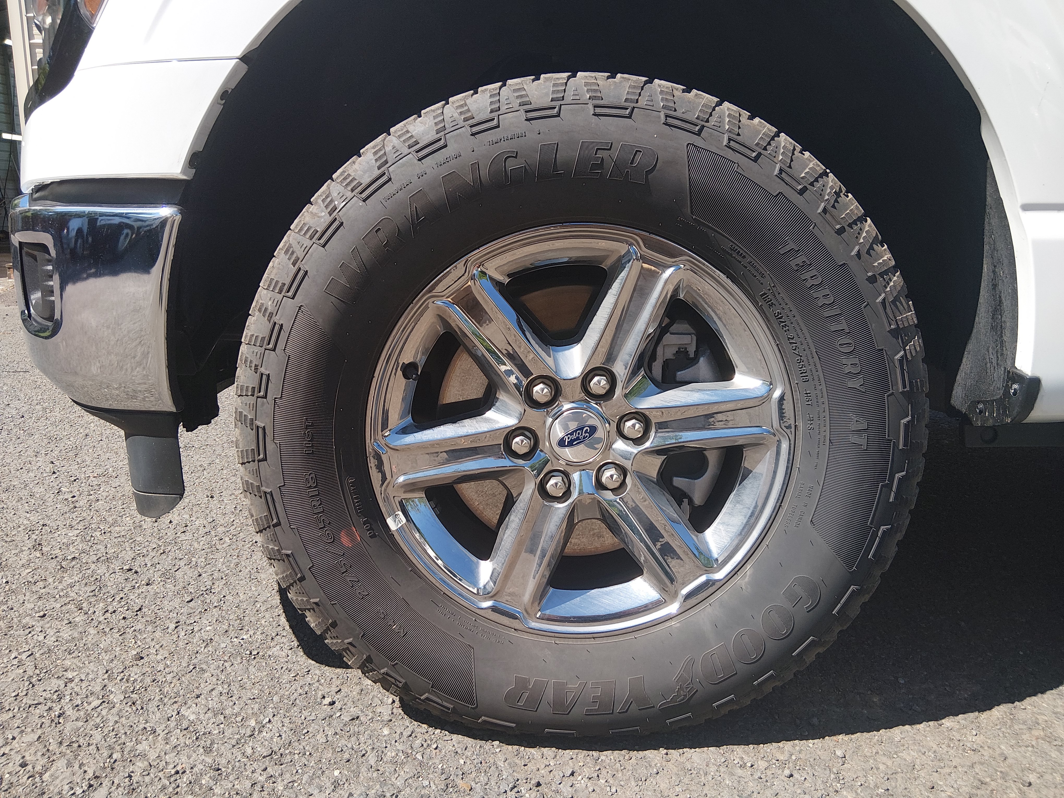 2025 Ford F-150 XLT - Photo 10