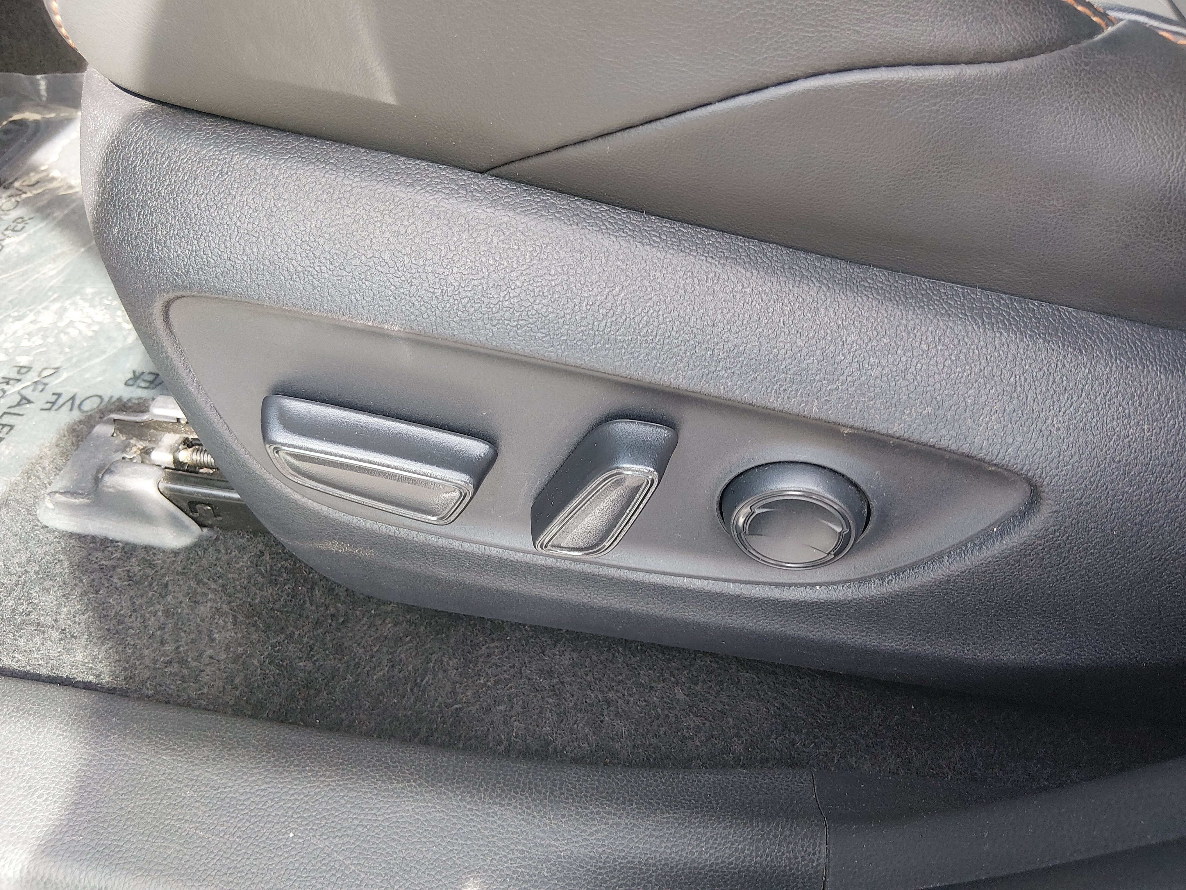 2024 Toyota RAV4 Adventure - Photo 19