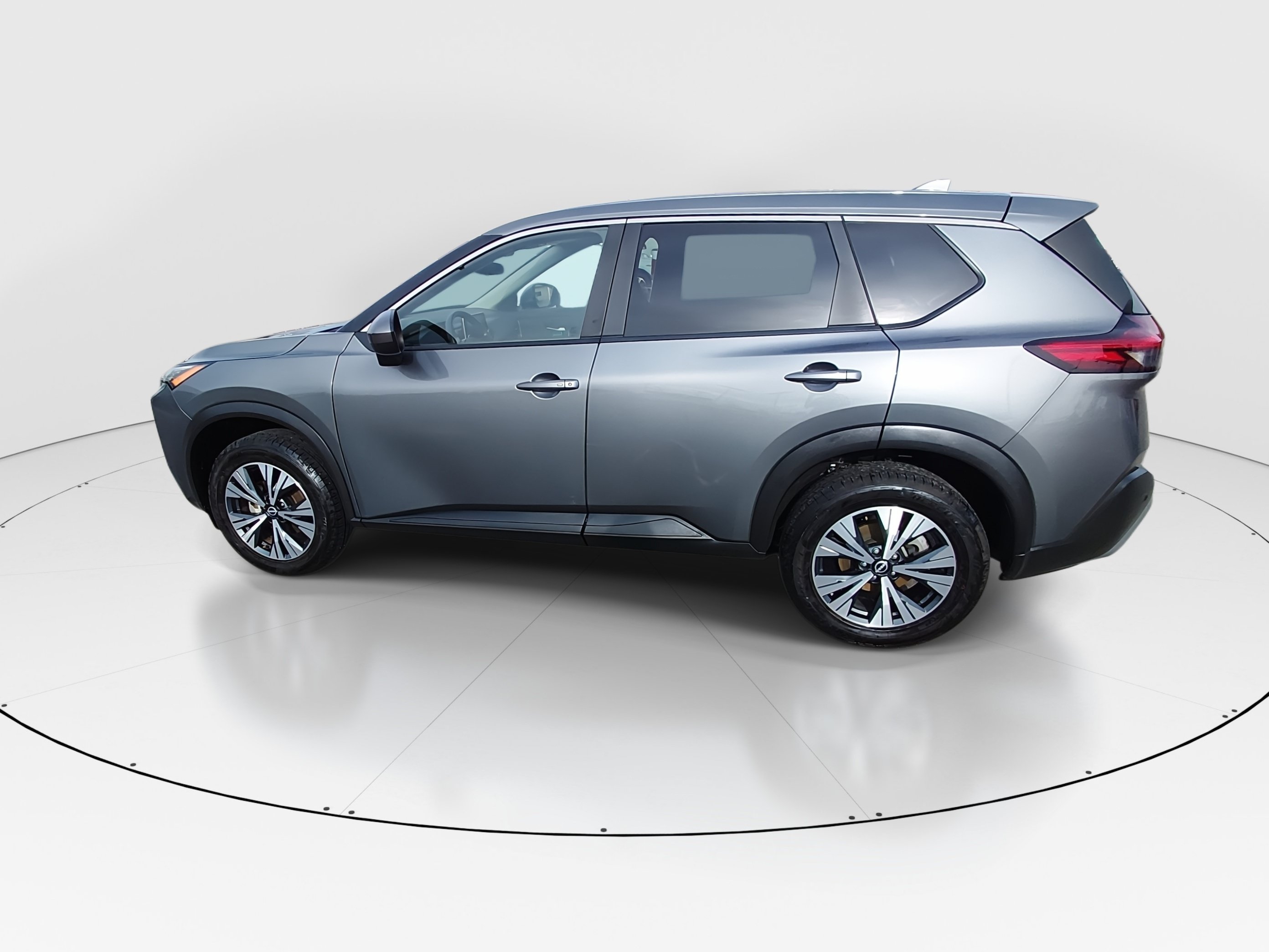 2023 Nissan Rogue SV - Photo 4