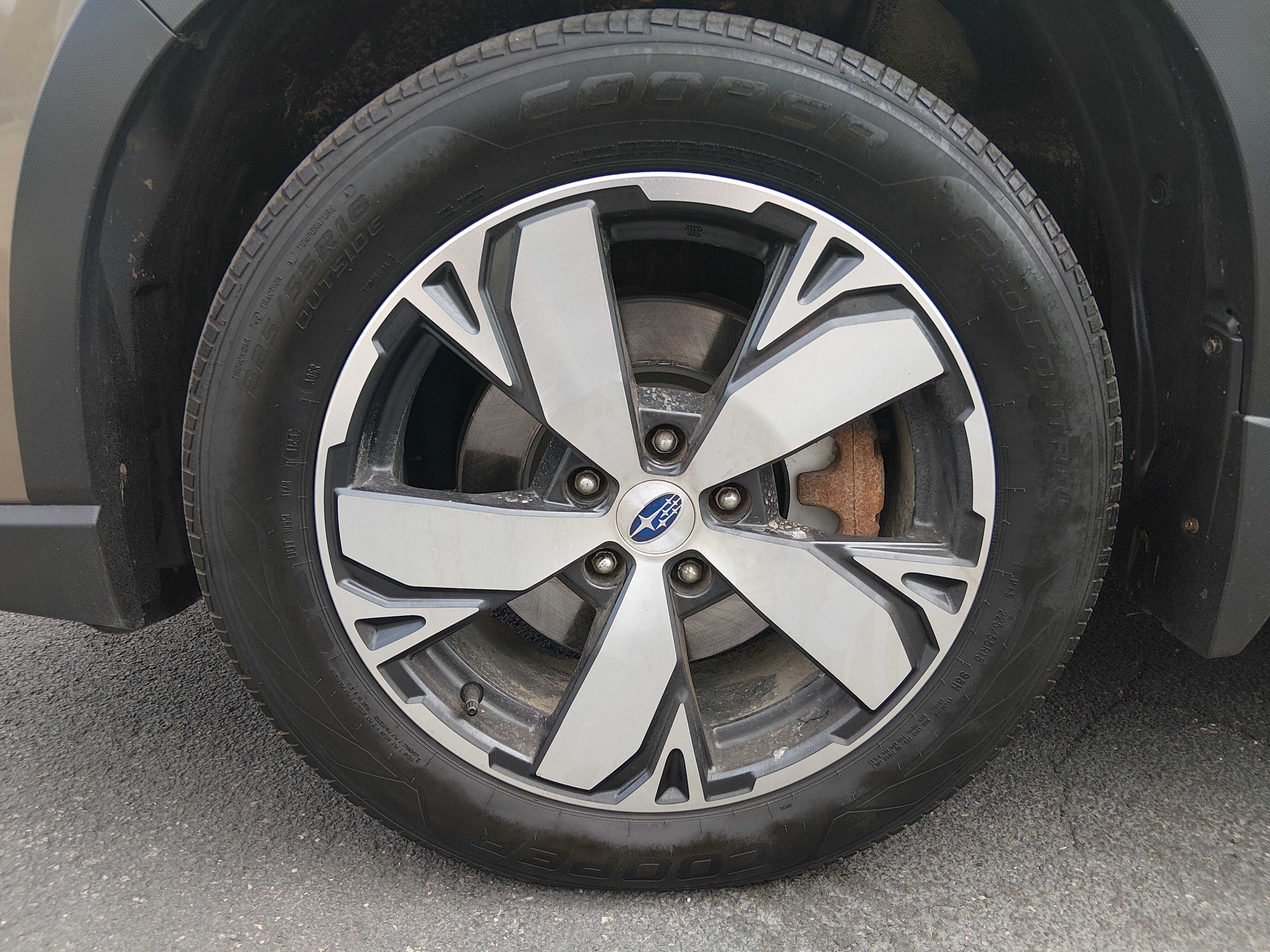 2021 Subaru Forester Touring - Photo 10