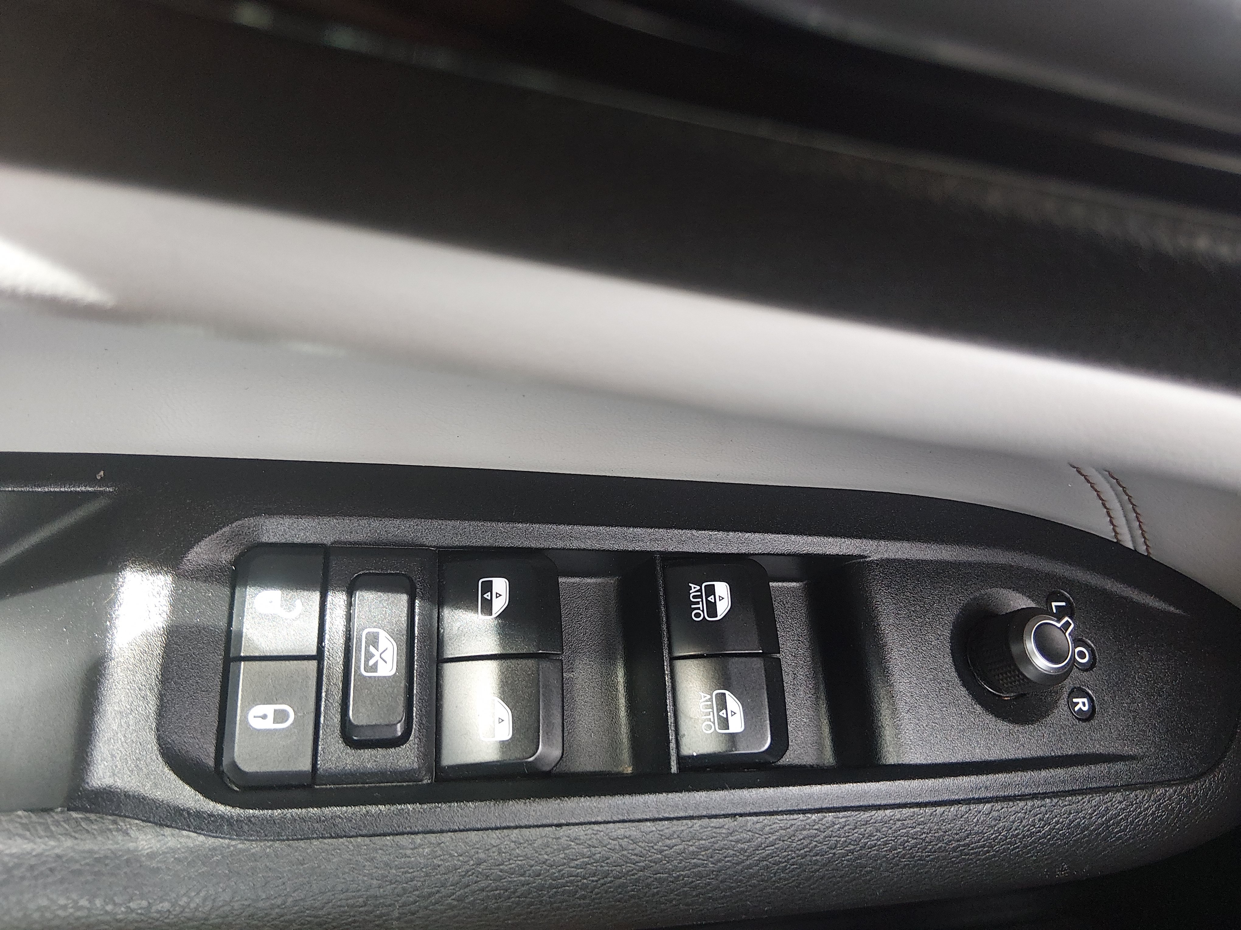 2023 Jeep Compass Limited - Photo 13
