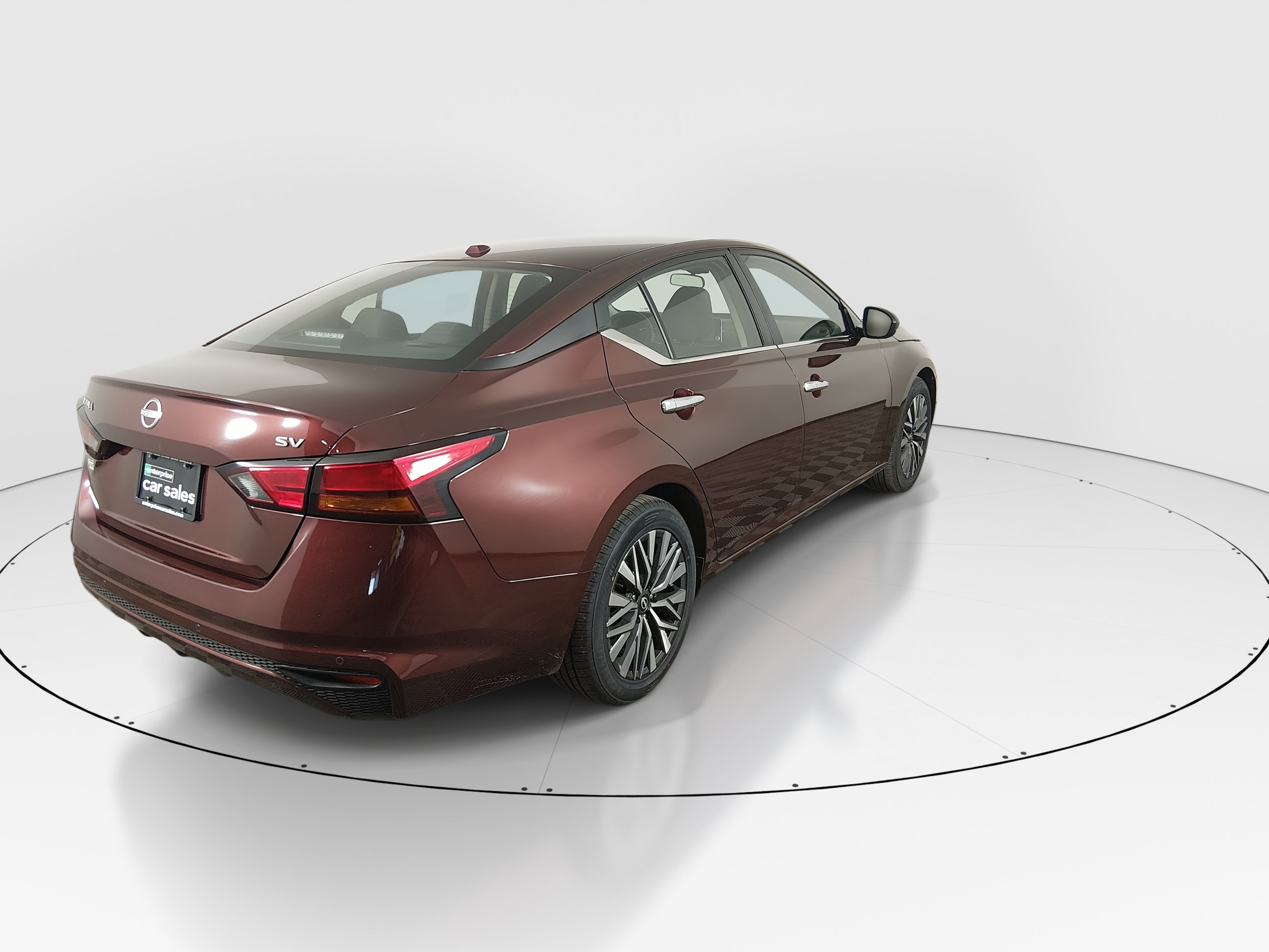 2024 Nissan Altima SV - Photo 7