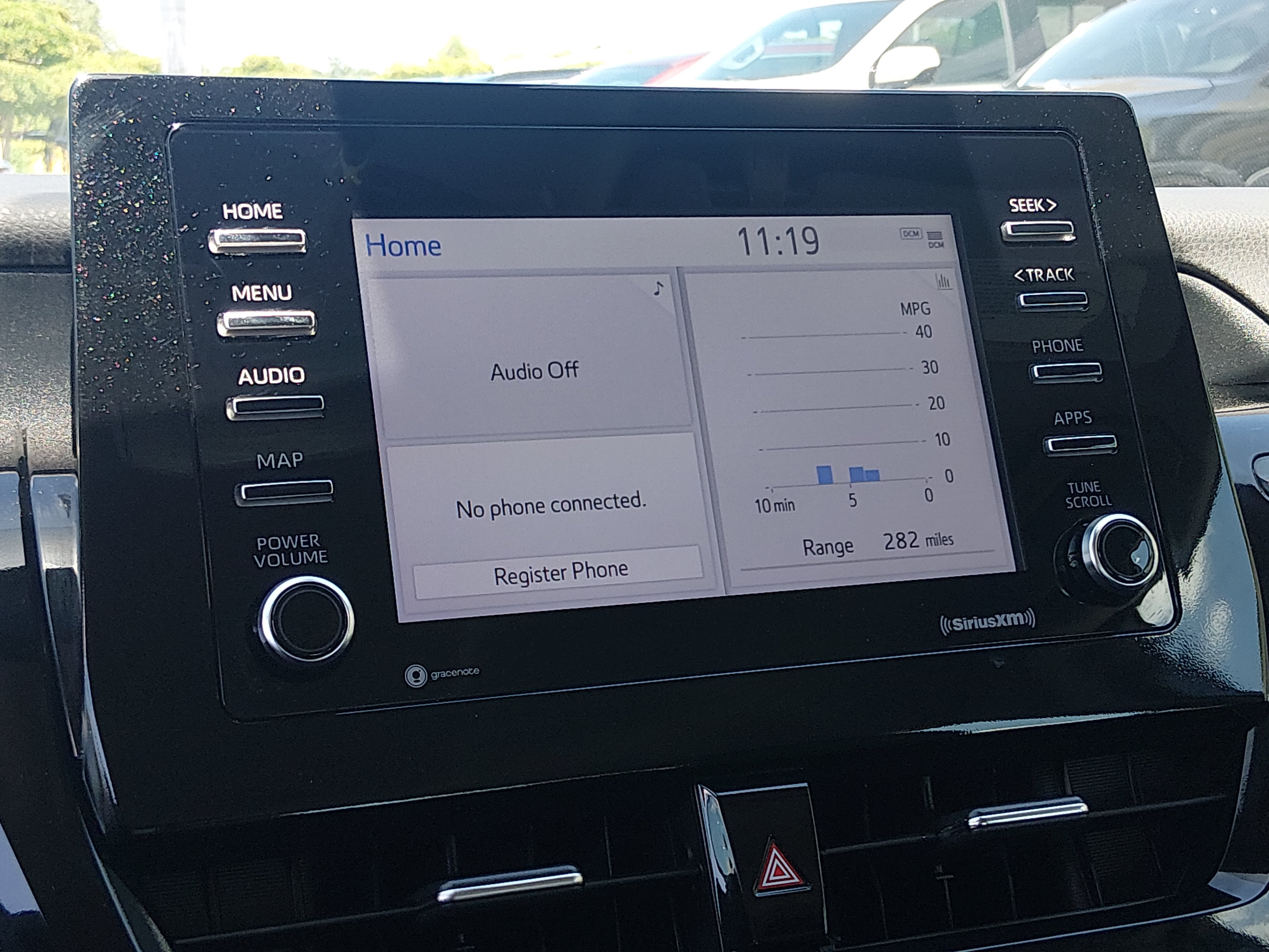 2023 Toyota Camry SE - Photo 17