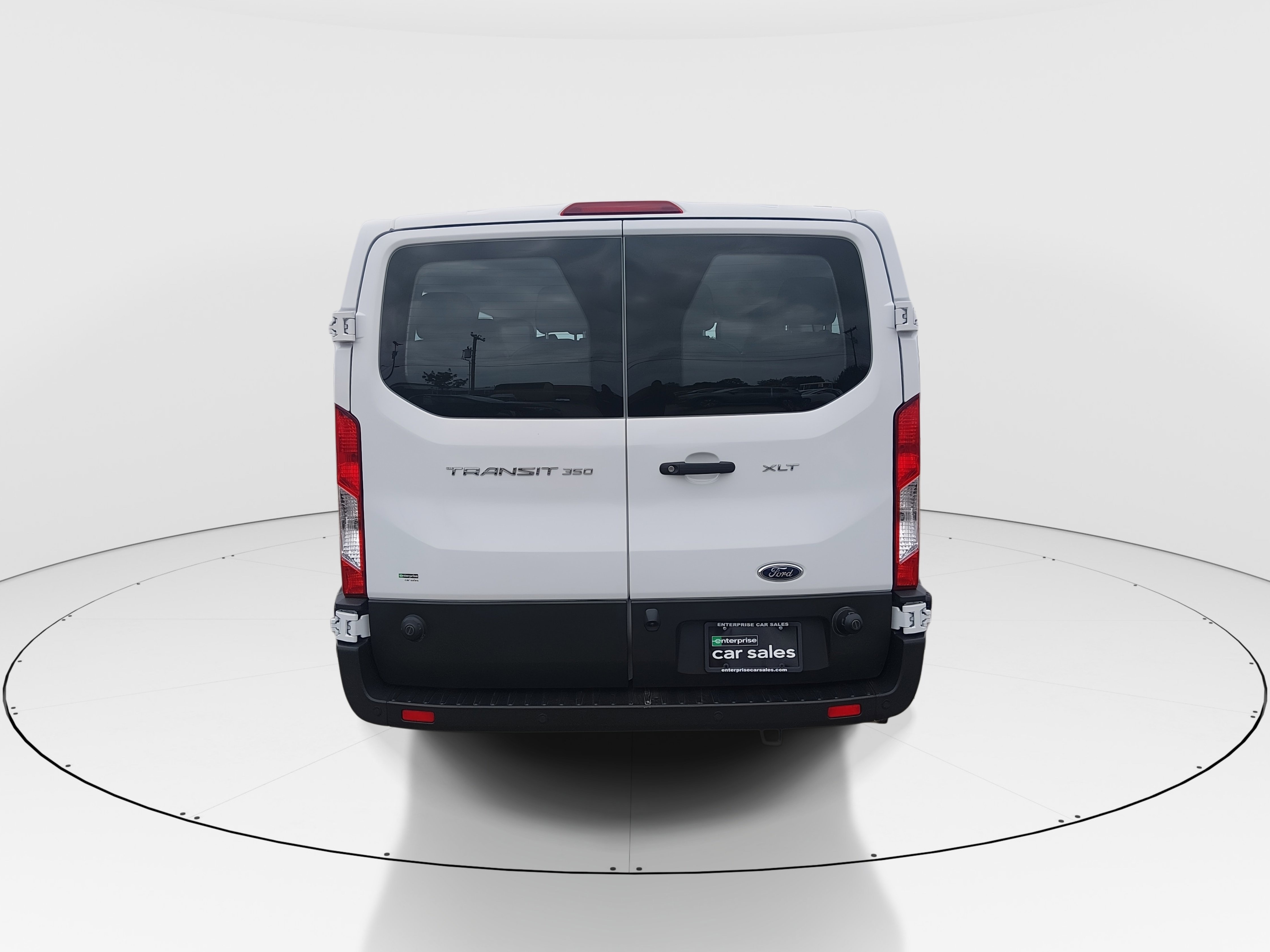 2024 Ford Transit Passenger Van XLT - Photo 6