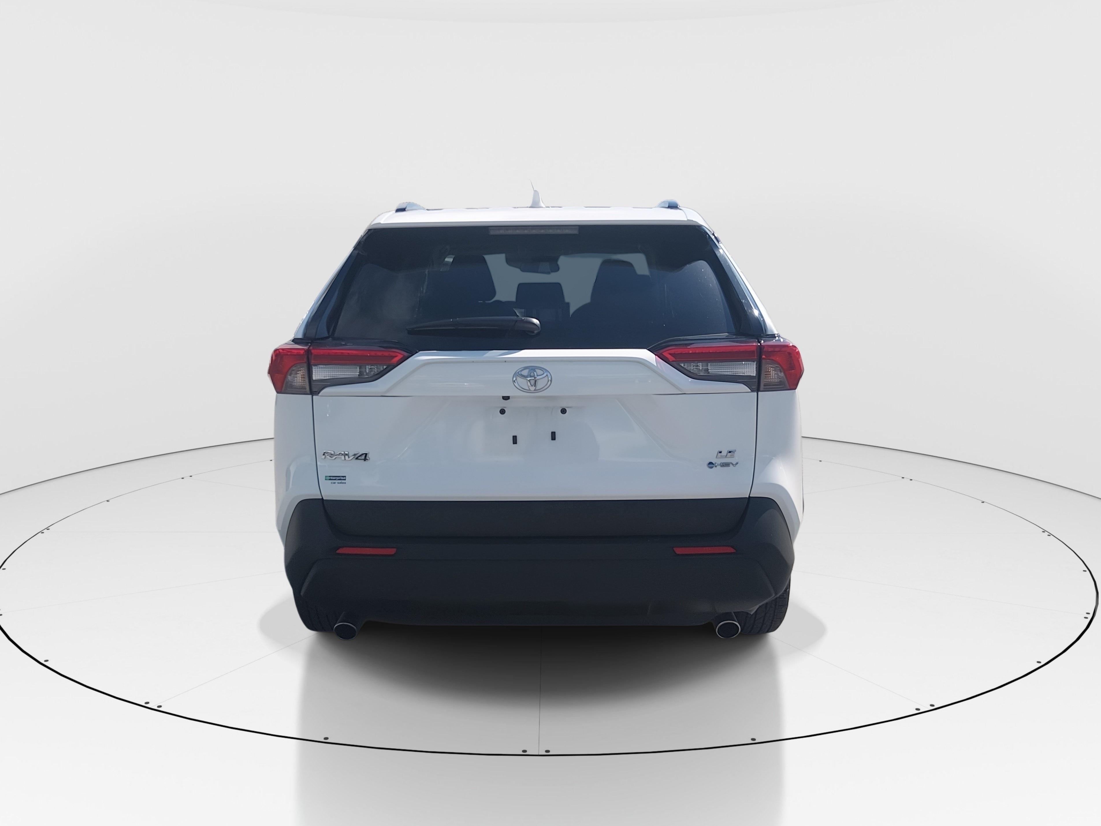 2025 Toyota RAV4 LE - Photo 6