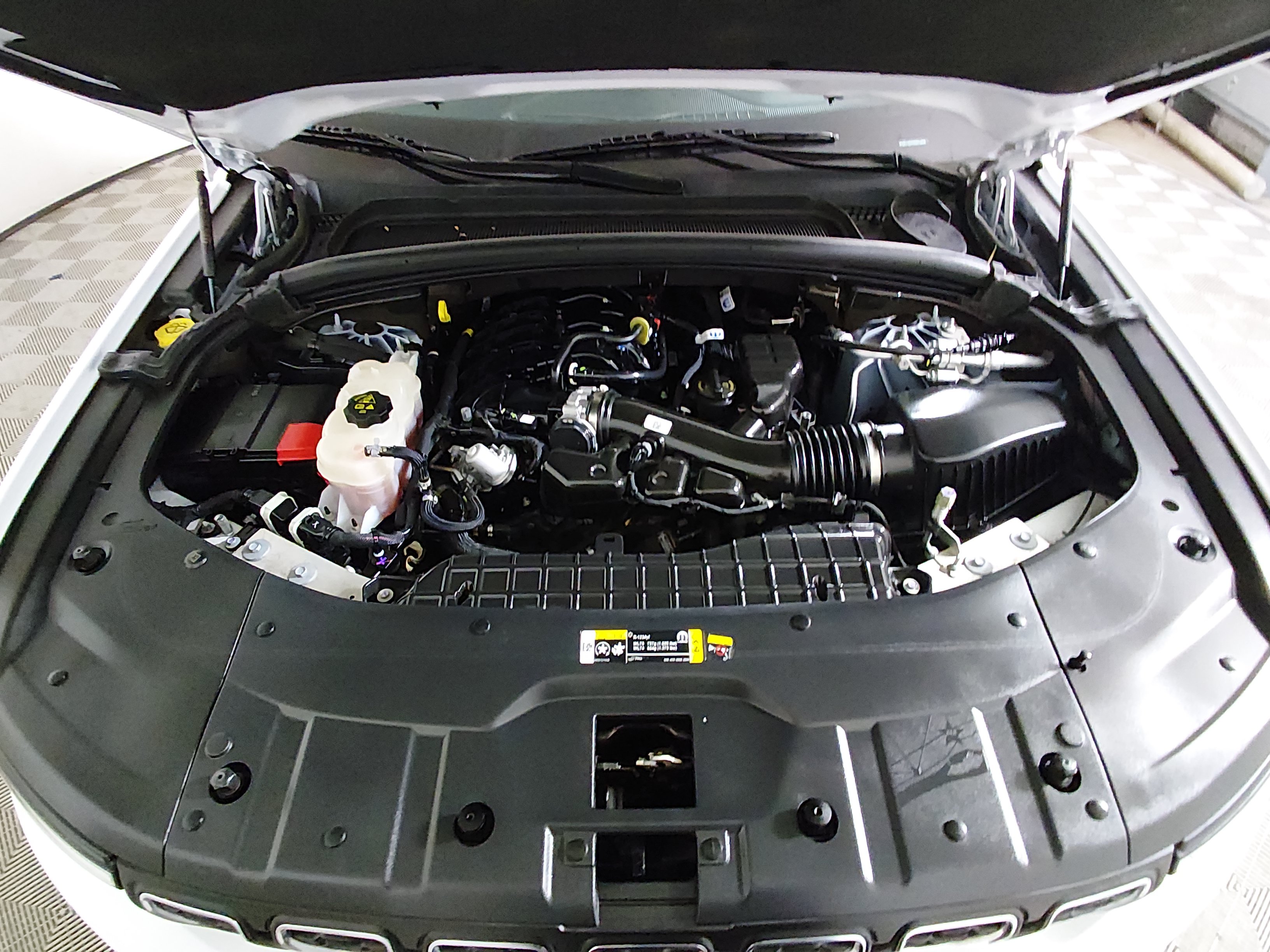 2023 Jeep Grand Cherokee L Laredo - Photo 9