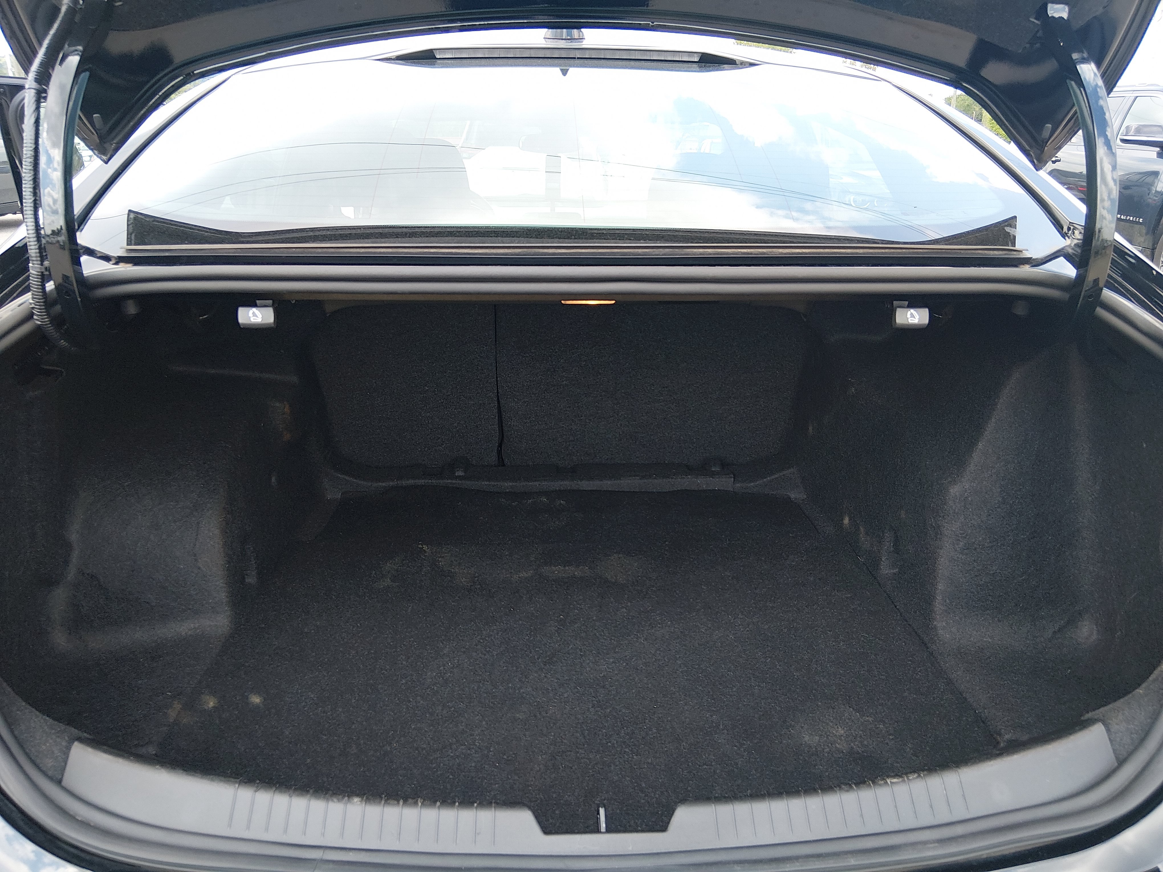 2025 Chevrolet Malibu 1LT - Photo 11