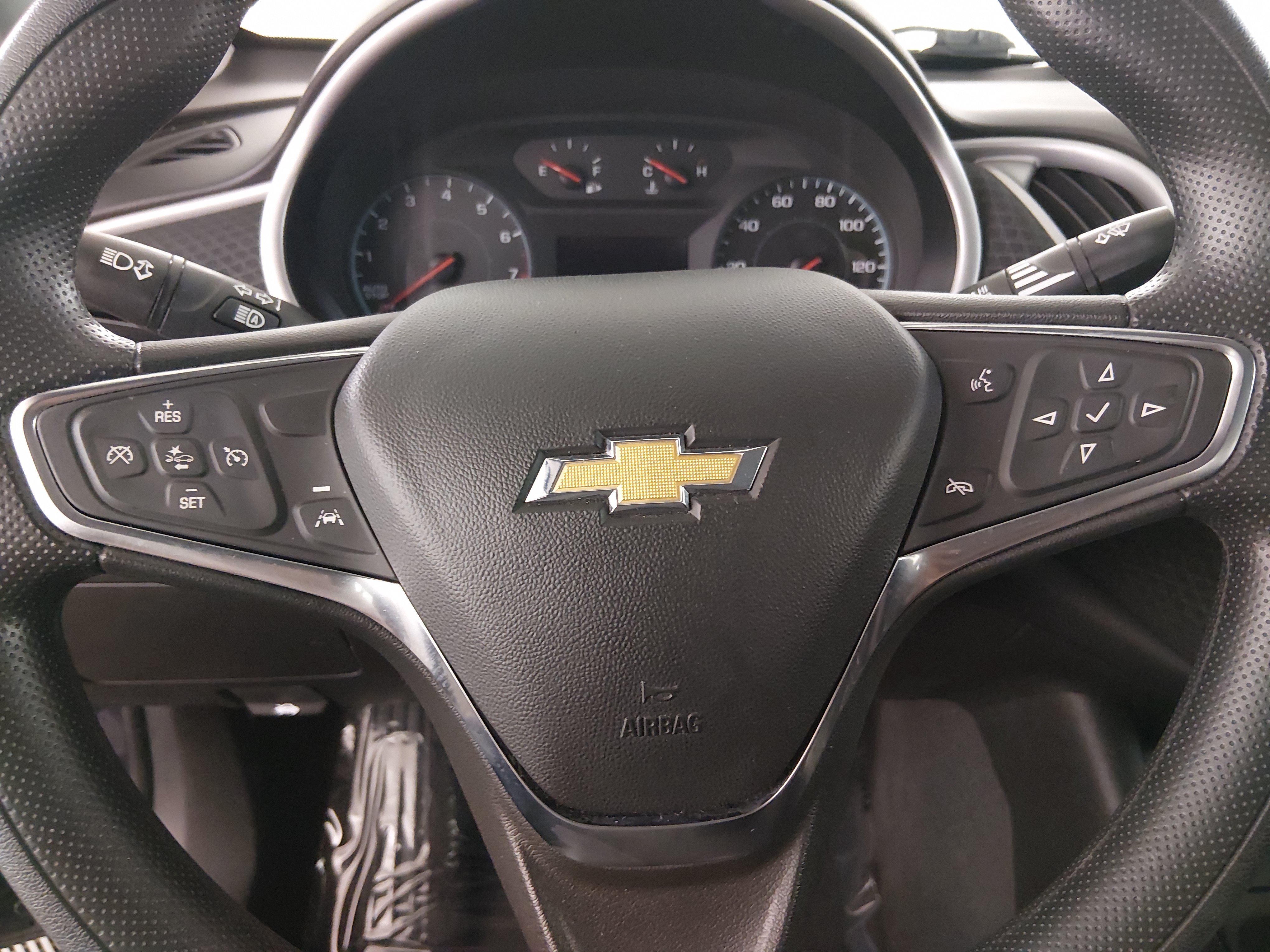 2025 Chevrolet Malibu 1LT - Photo 12