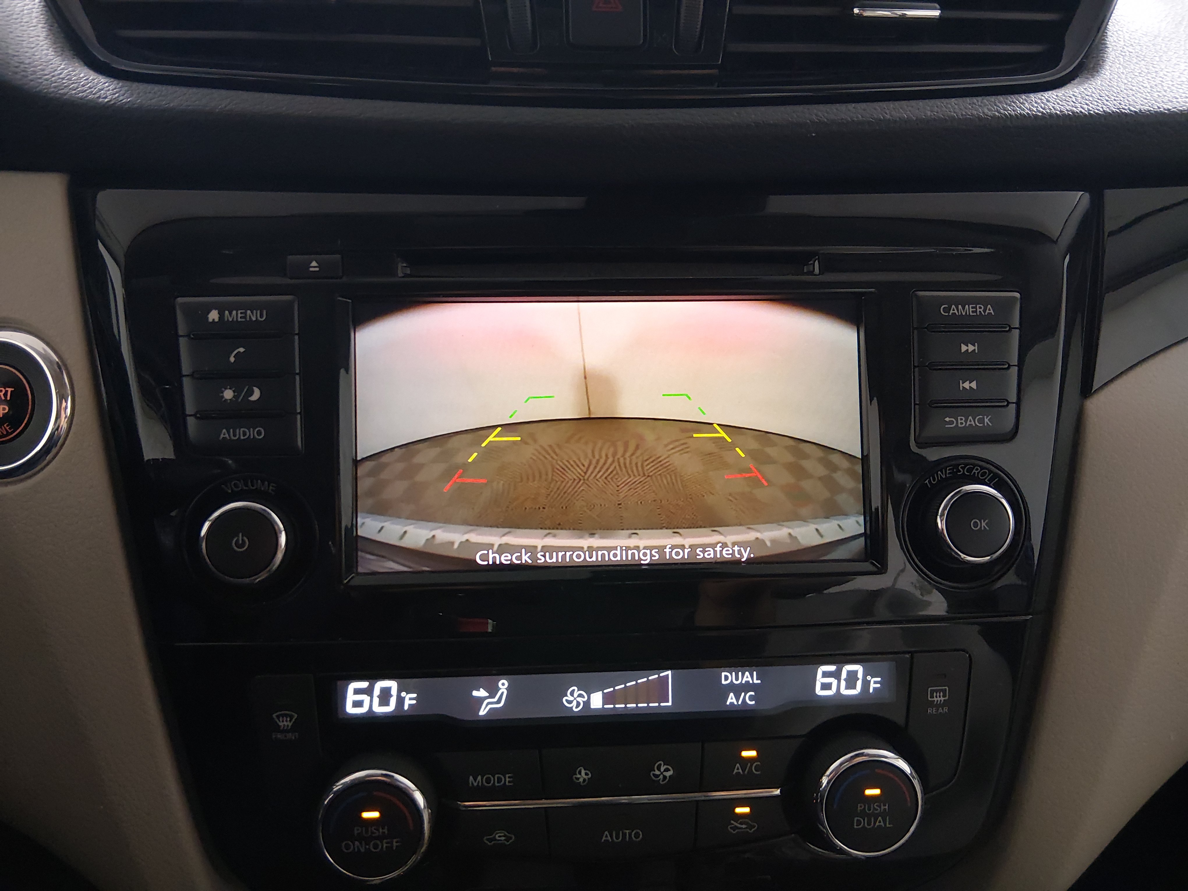 2022 Nissan Rogue Sport SV - Photo 17