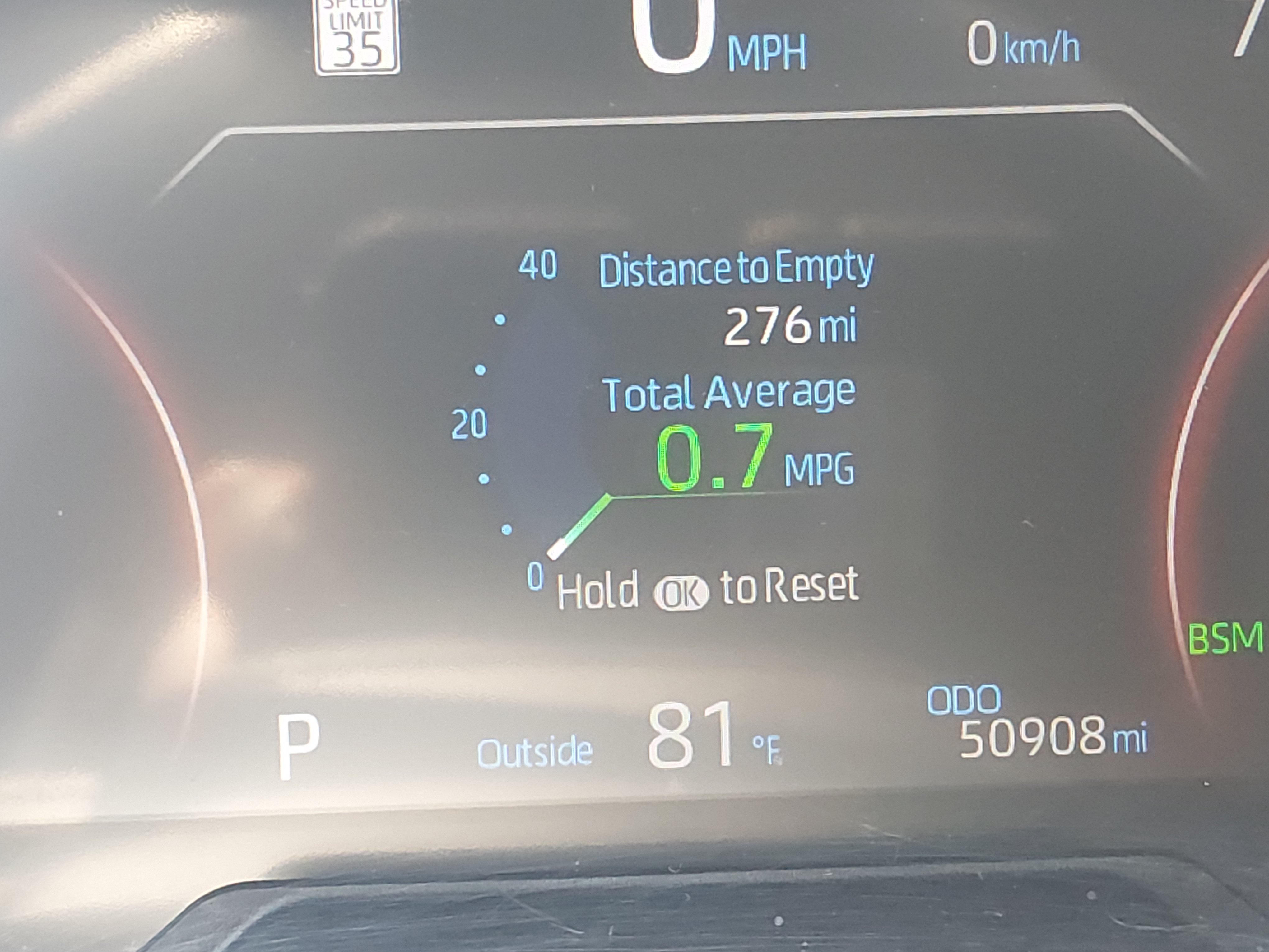 2024 Toyota RAV4 XLE - Photo 14