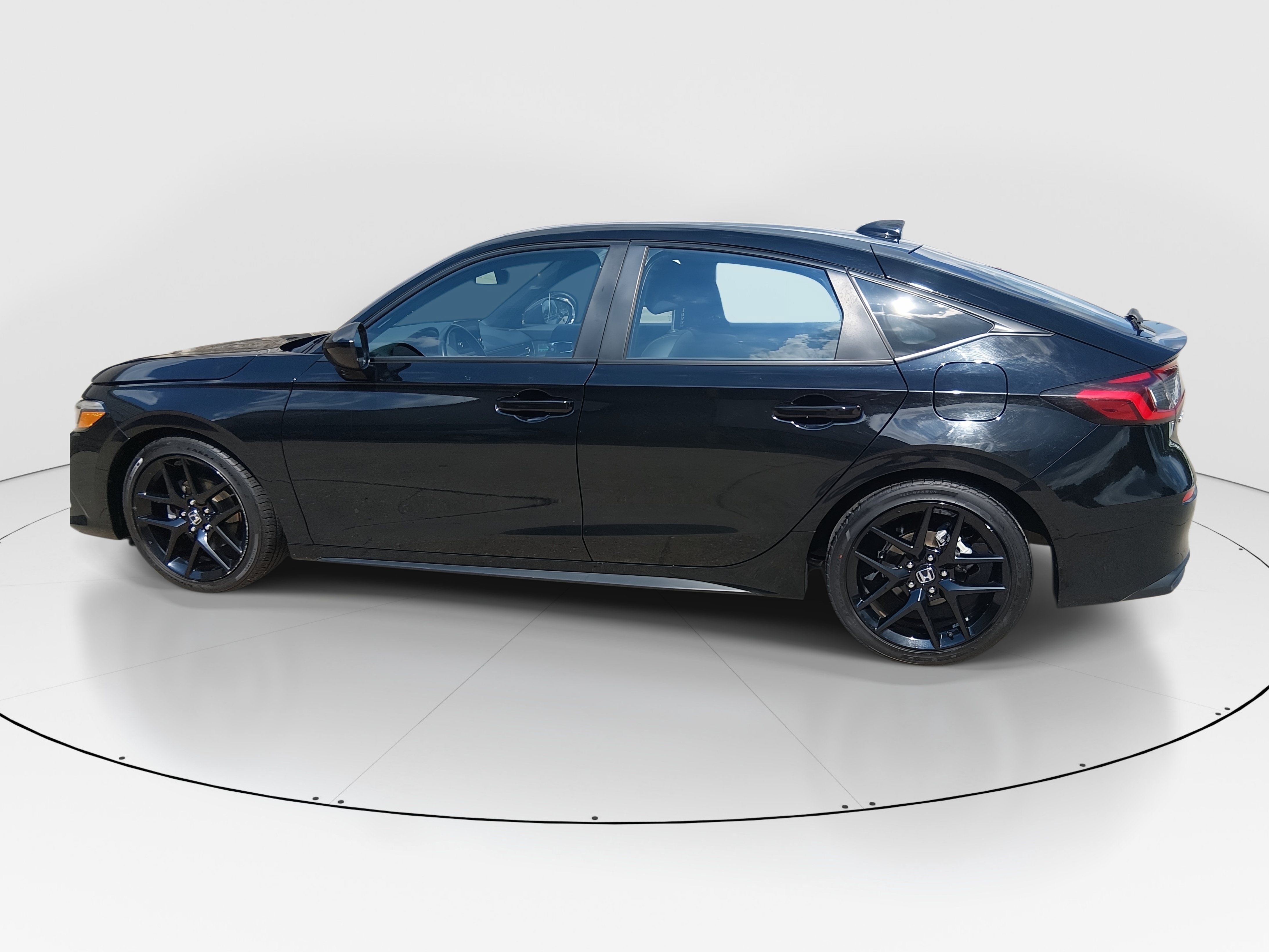 2024 Honda Civic Hatchback Sport - Photo 4