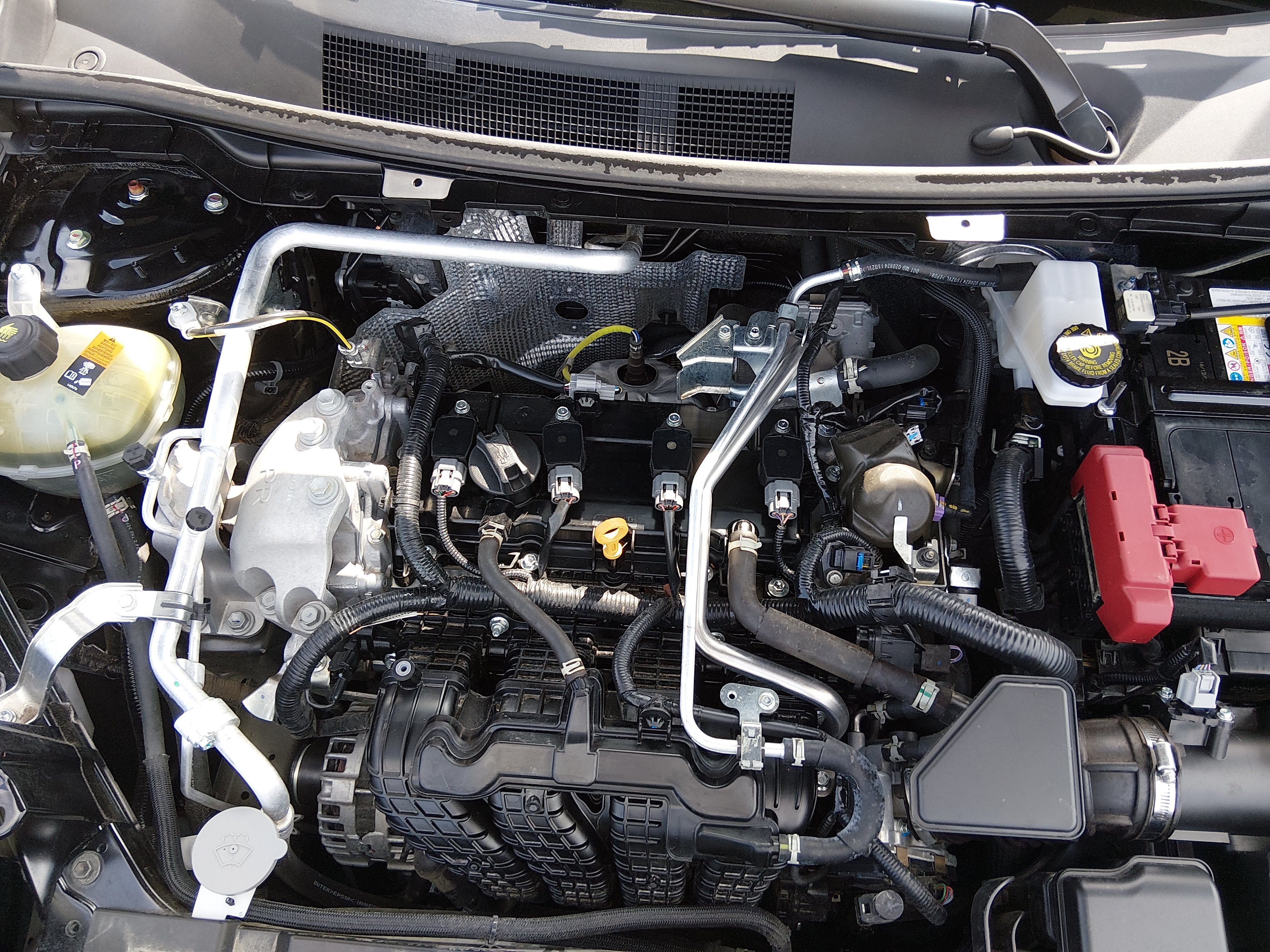 2025 Mitsubishi Outlander SE - Photo 9