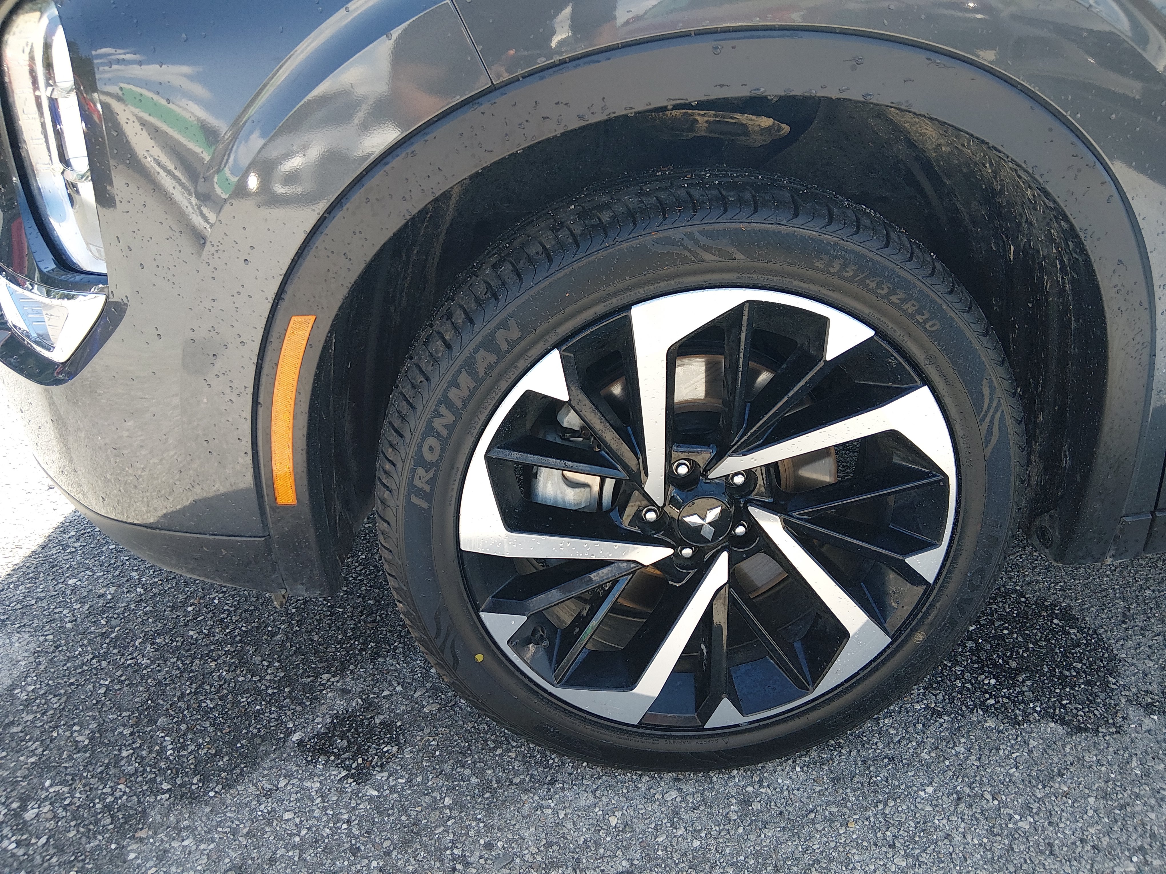 2024 Mitsubishi Outlander SE - Photo 10
