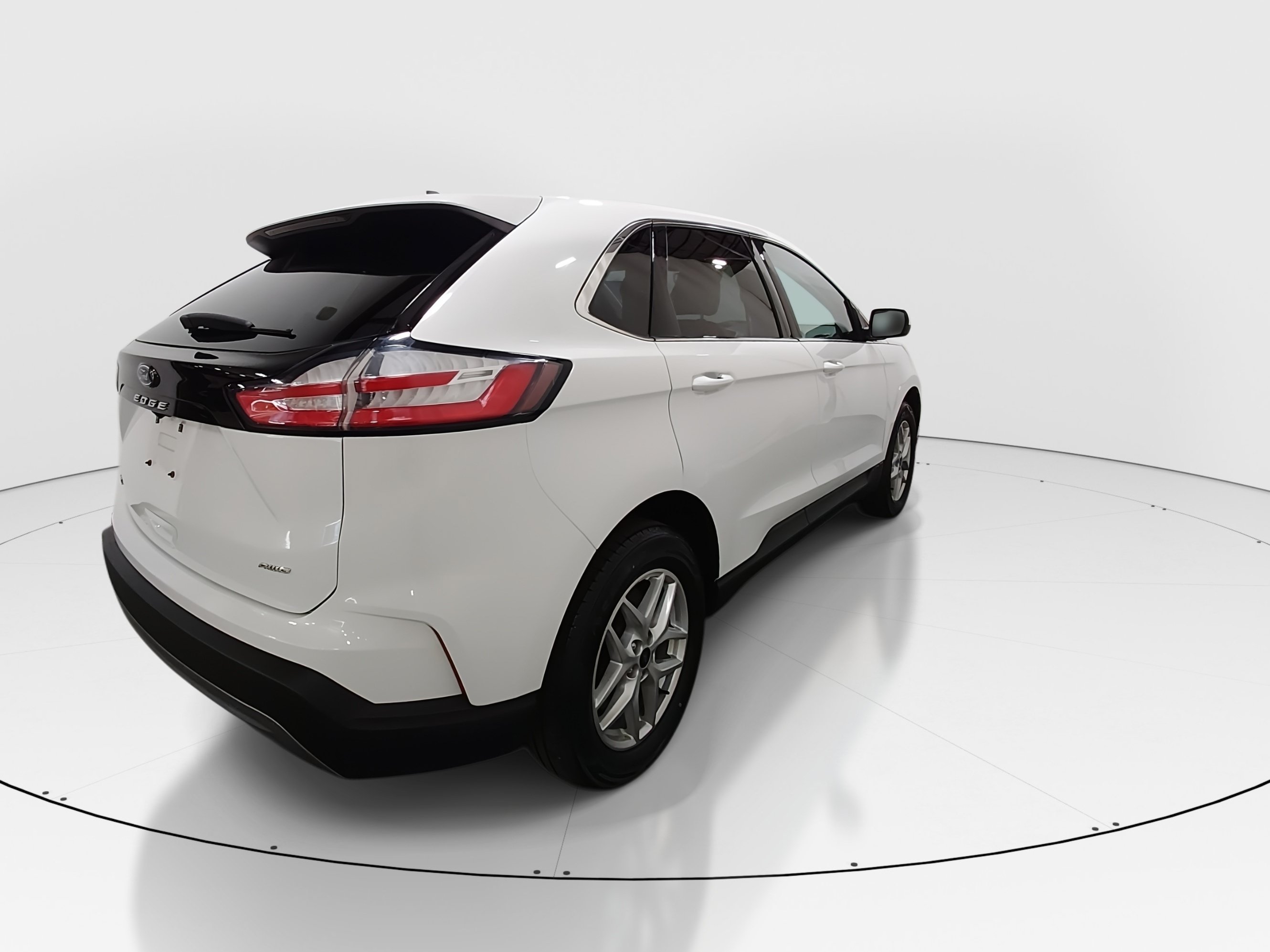 2024 Ford Edge SEL - Photo 7