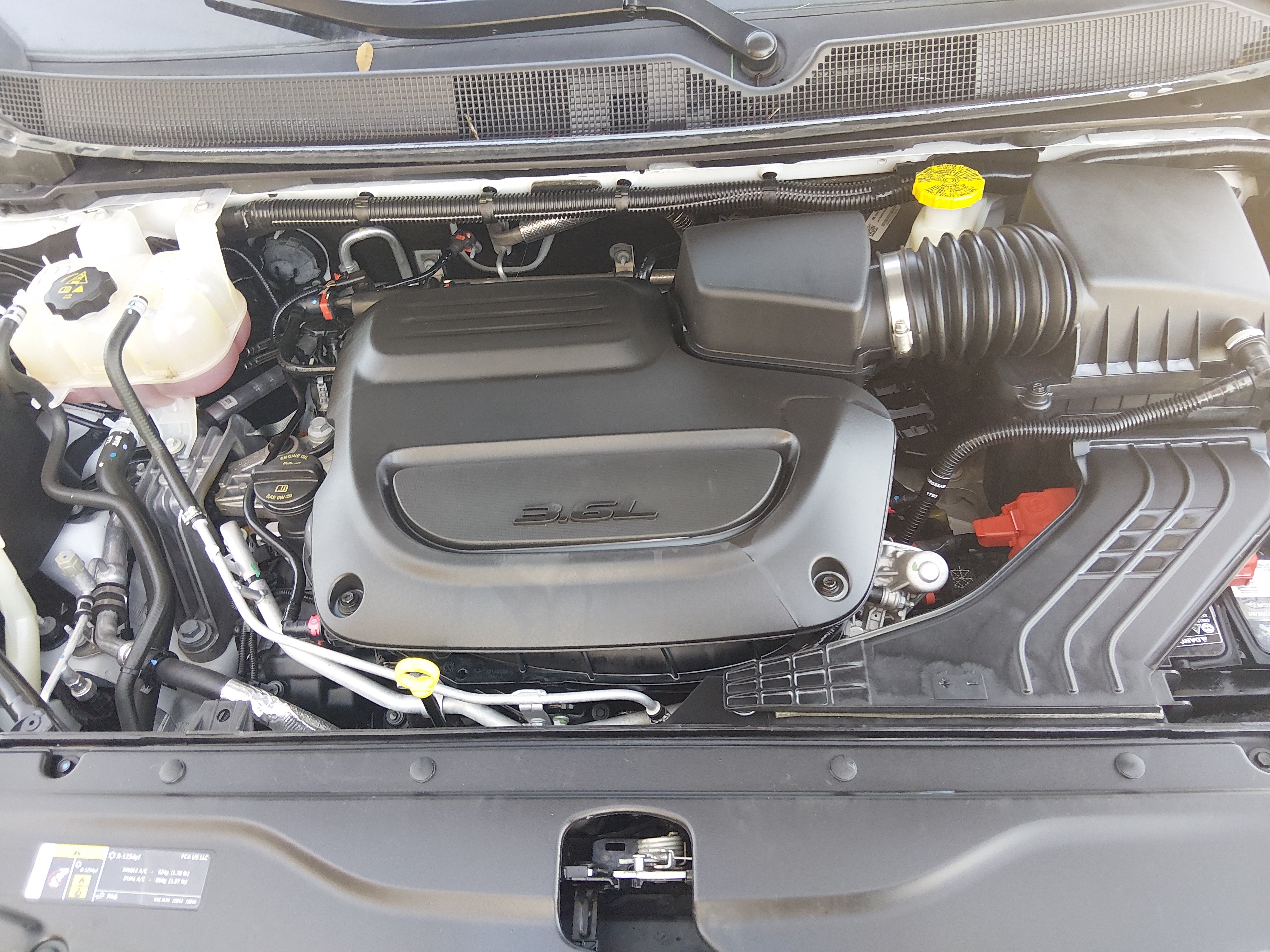 2023 Chrysler Voyager LX - Photo 9