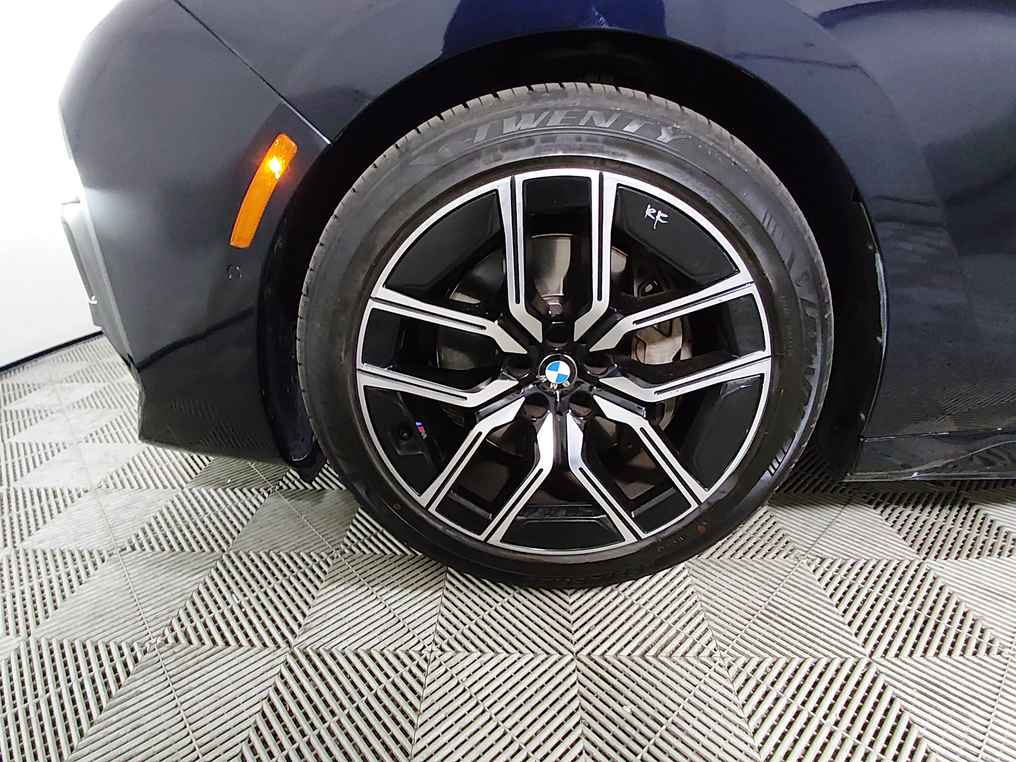 2024 BMW 7 Series 740i - Photo 10