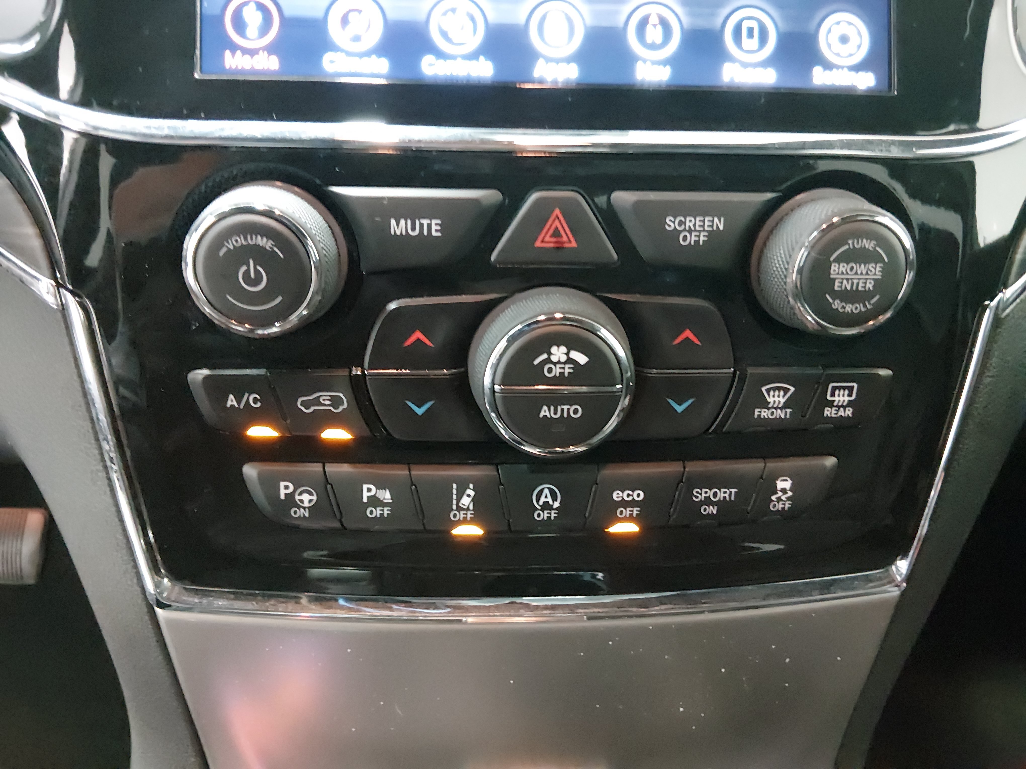 2021 Jeep Grand Cherokee Limited - Photo 21