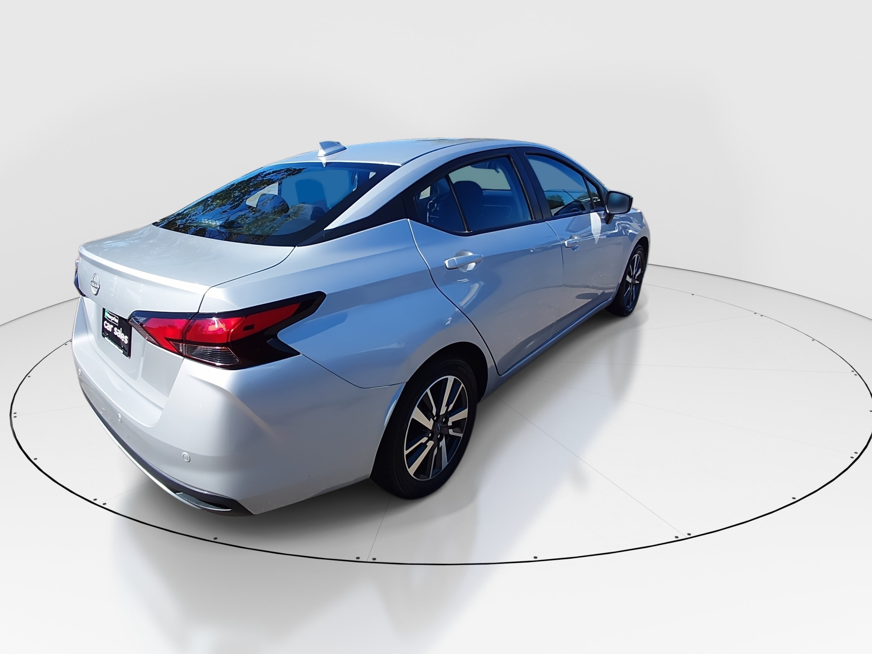 2025 Nissan Versa Sedan SV - Photo 7