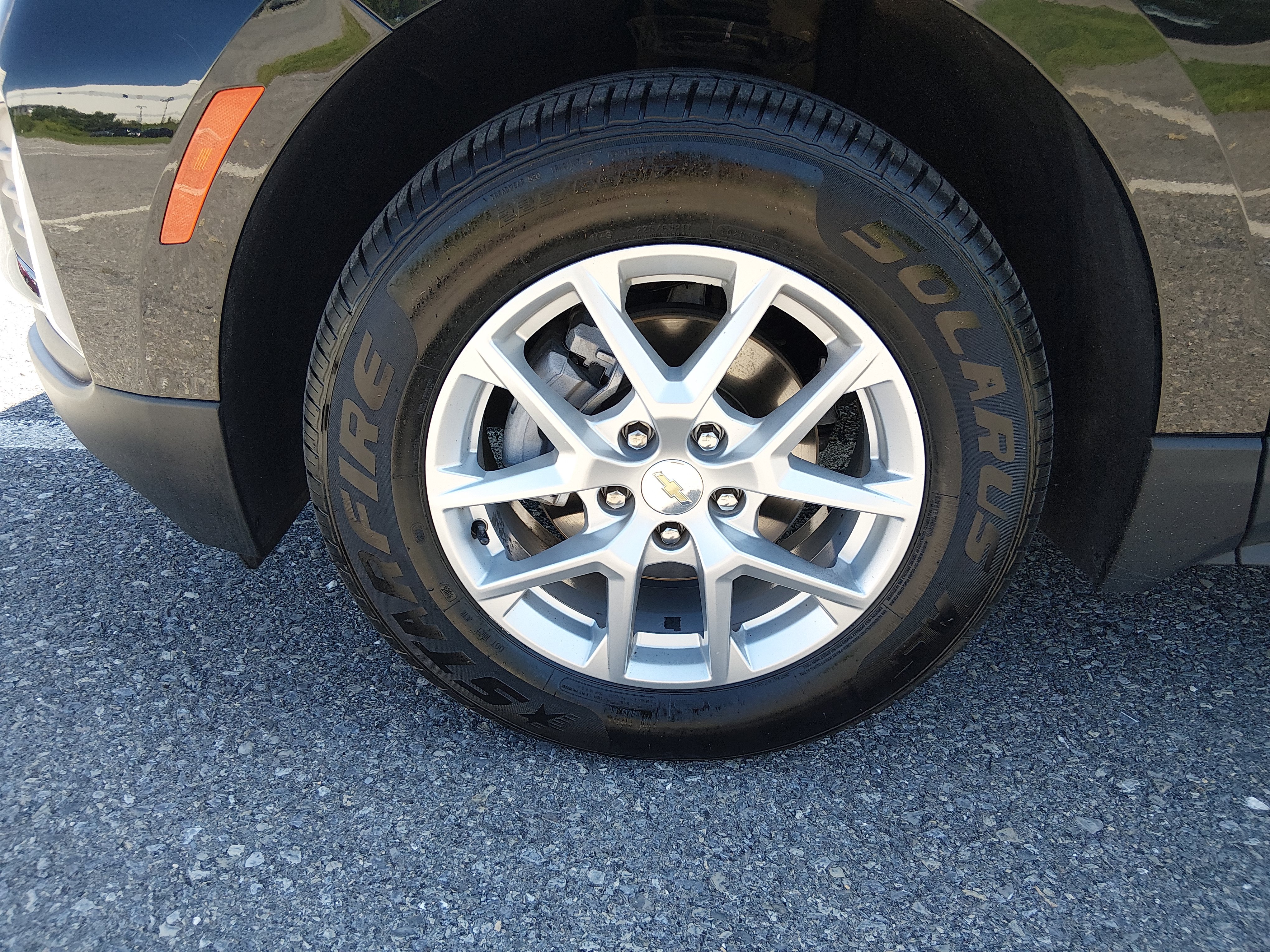 2024 Chevrolet Equinox LT - Photo 10
