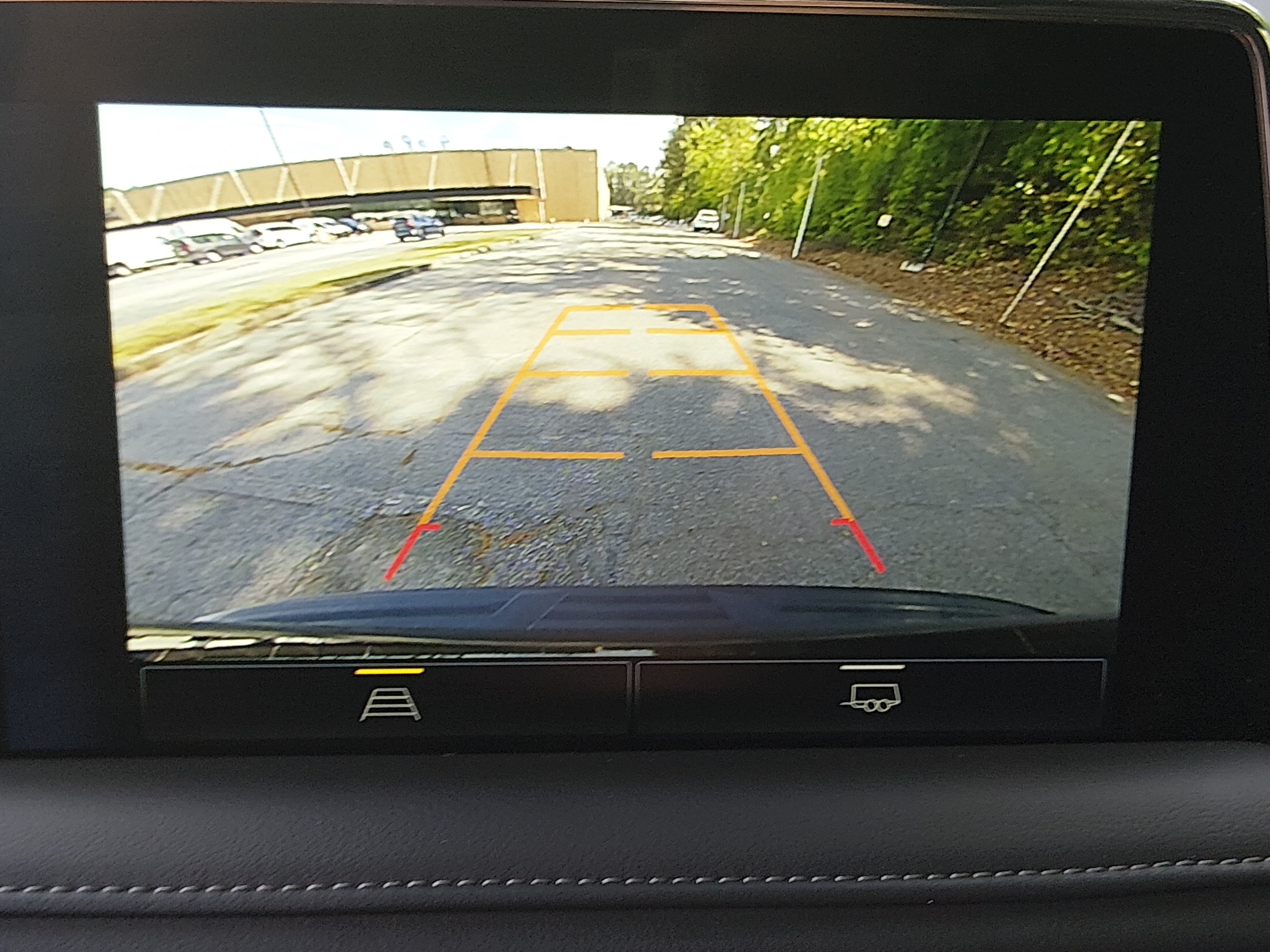 2024 Chevrolet Suburban LT - Photo 17