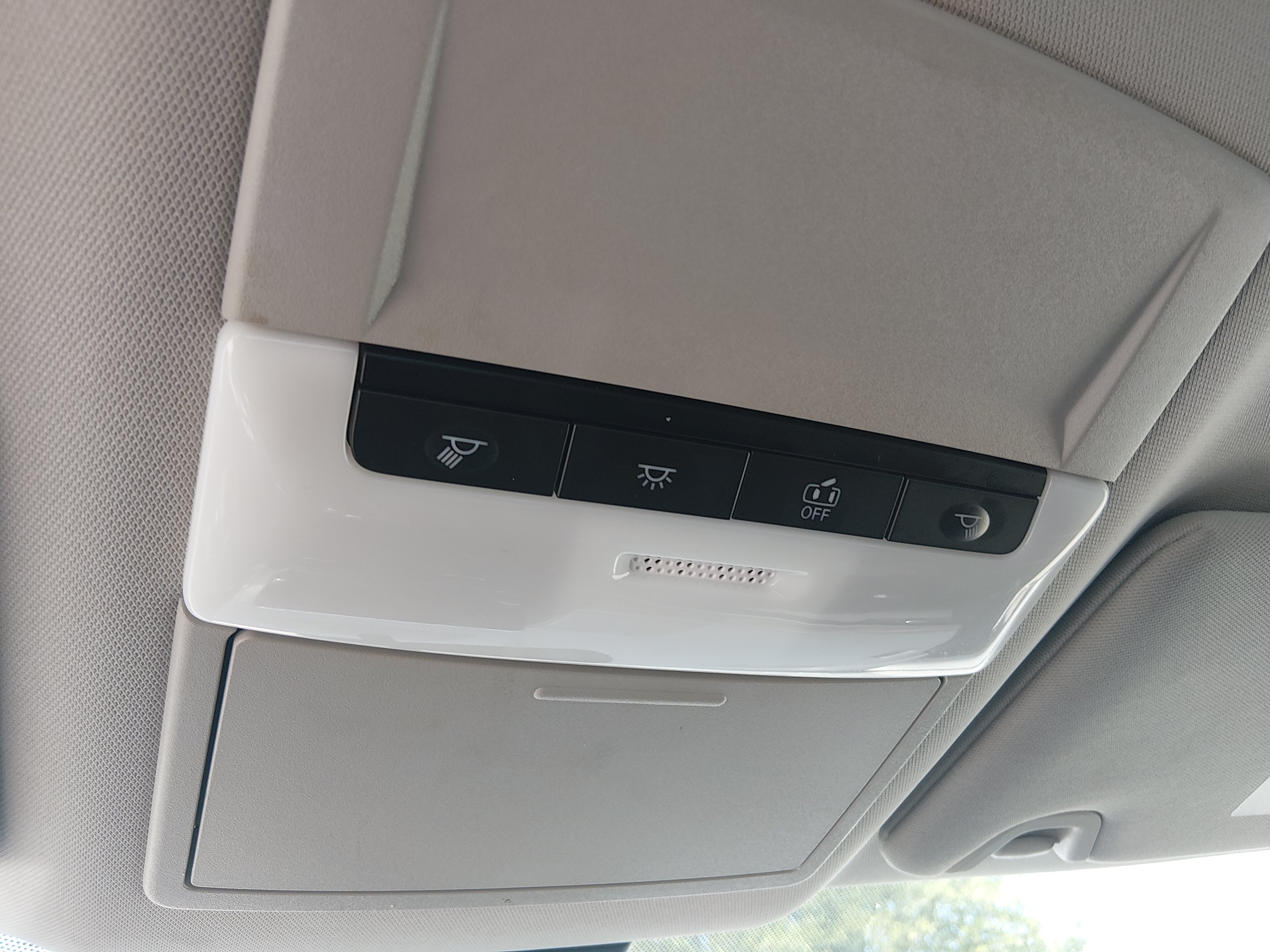 2024 Nissan Altima SV - Photo 21