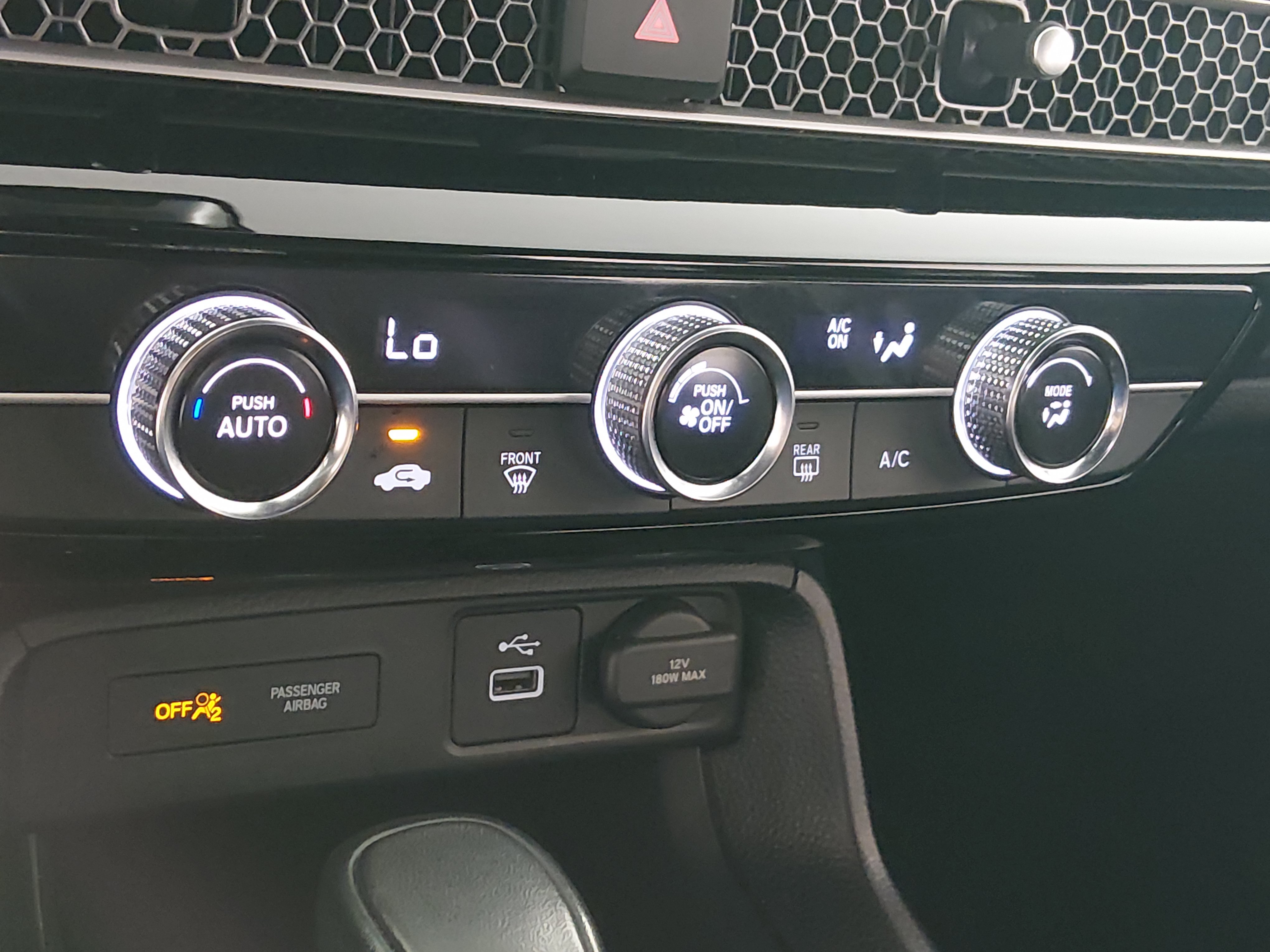 2024 Honda Civic Hatchback Sport - Photo 18