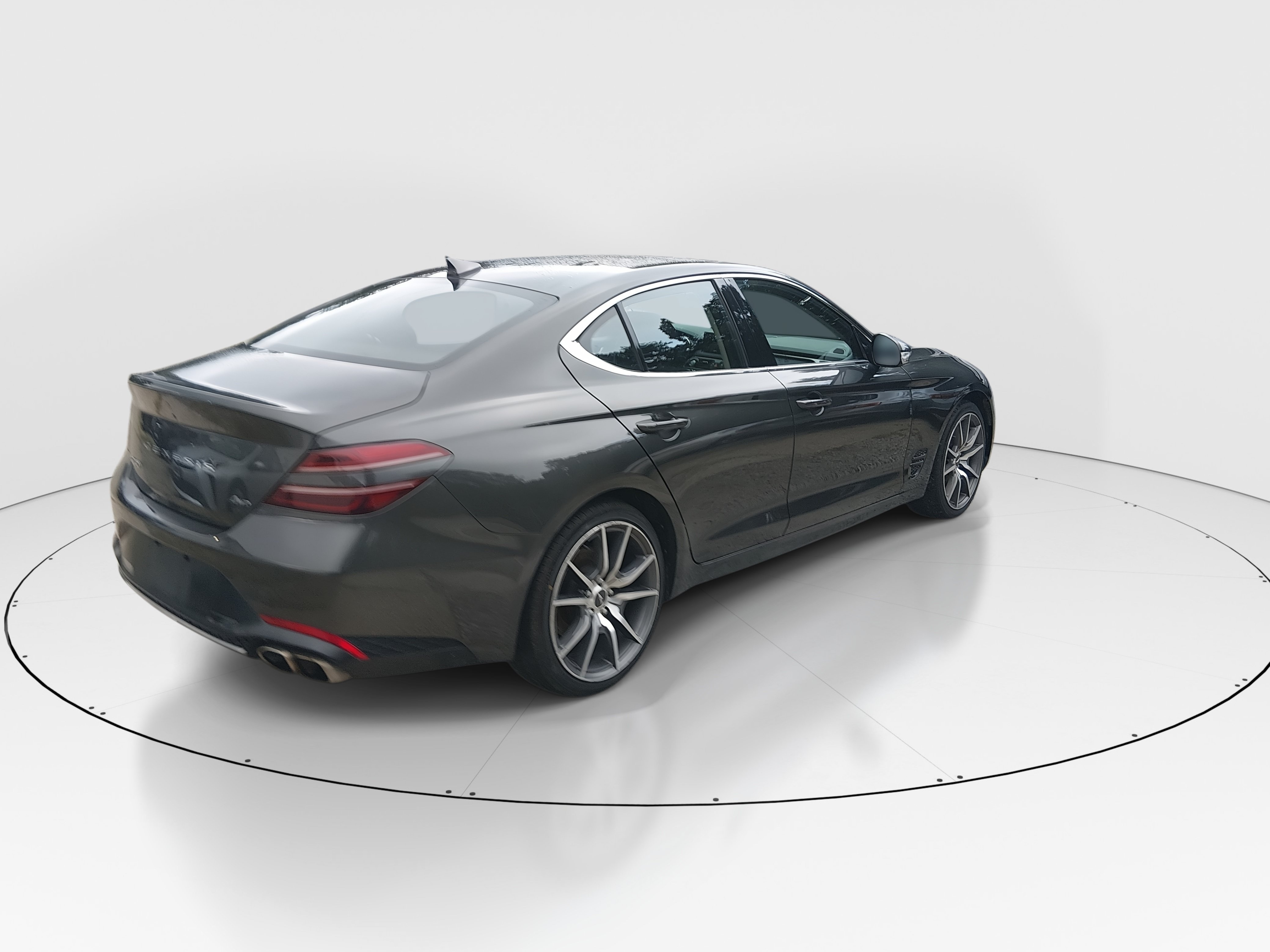 2023 GENESIS G70 Standard - Photo 7