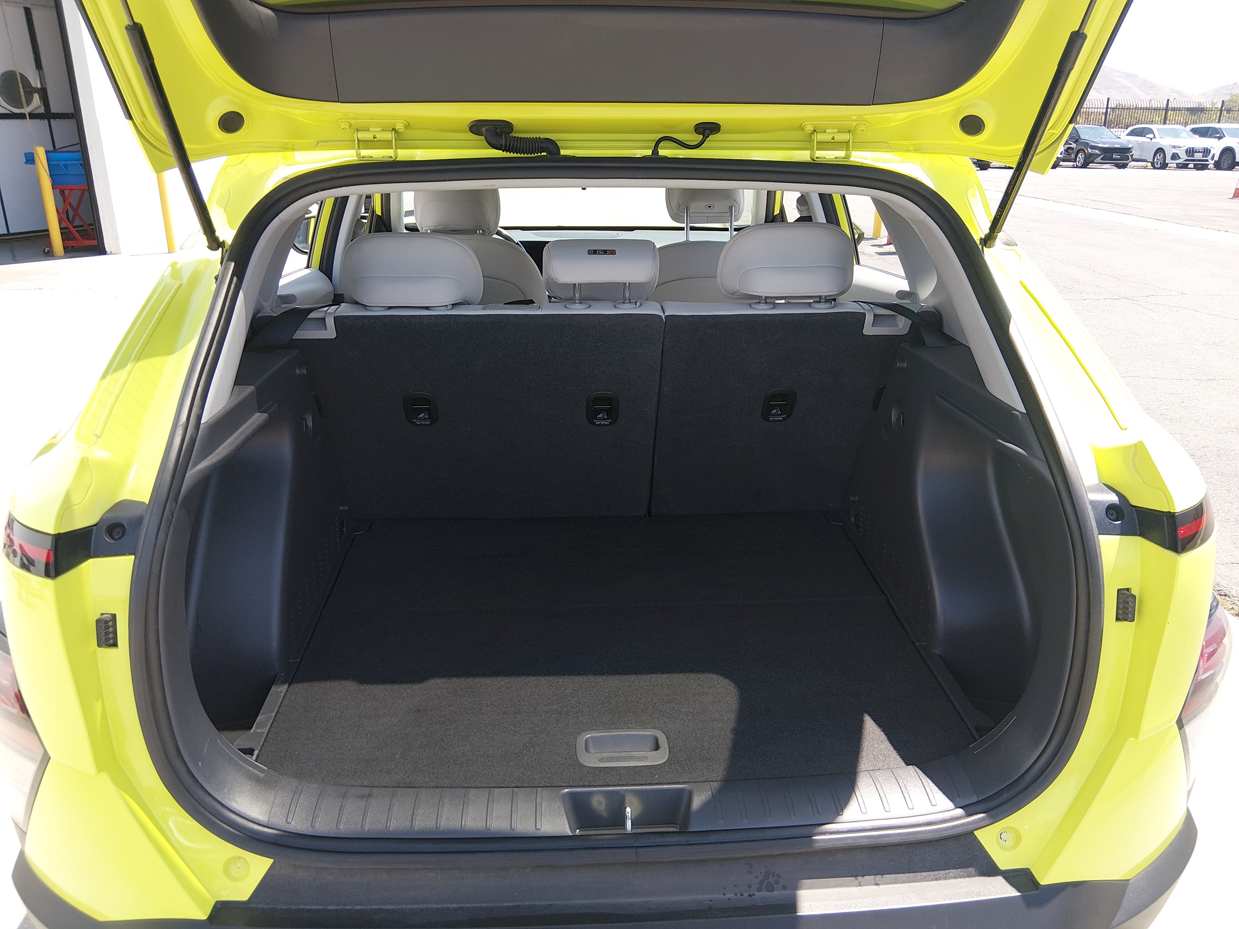2024 Hyundai Kona SEL - Photo 11