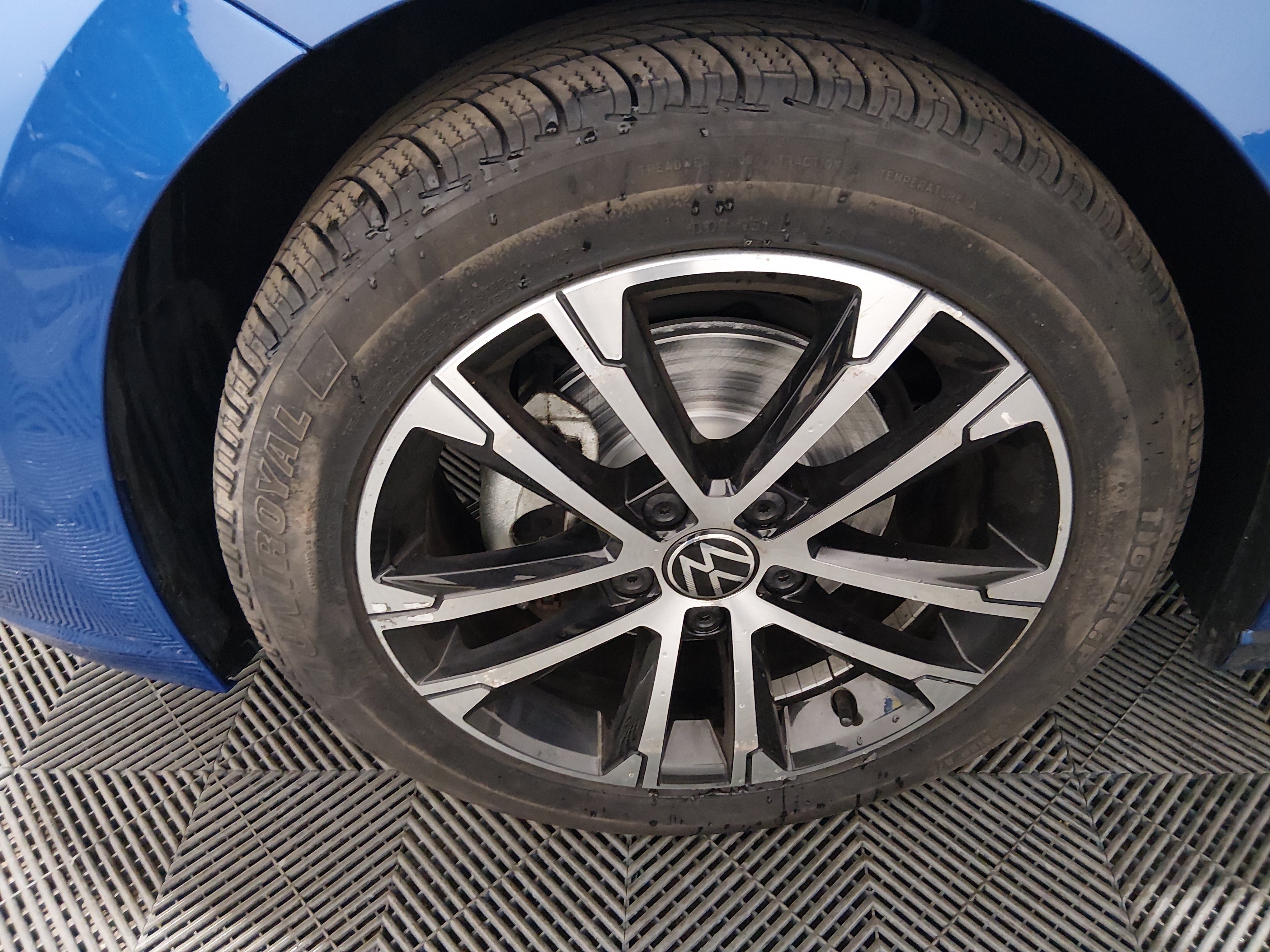 2023 Volkswagen Jetta Sport - Photo 10