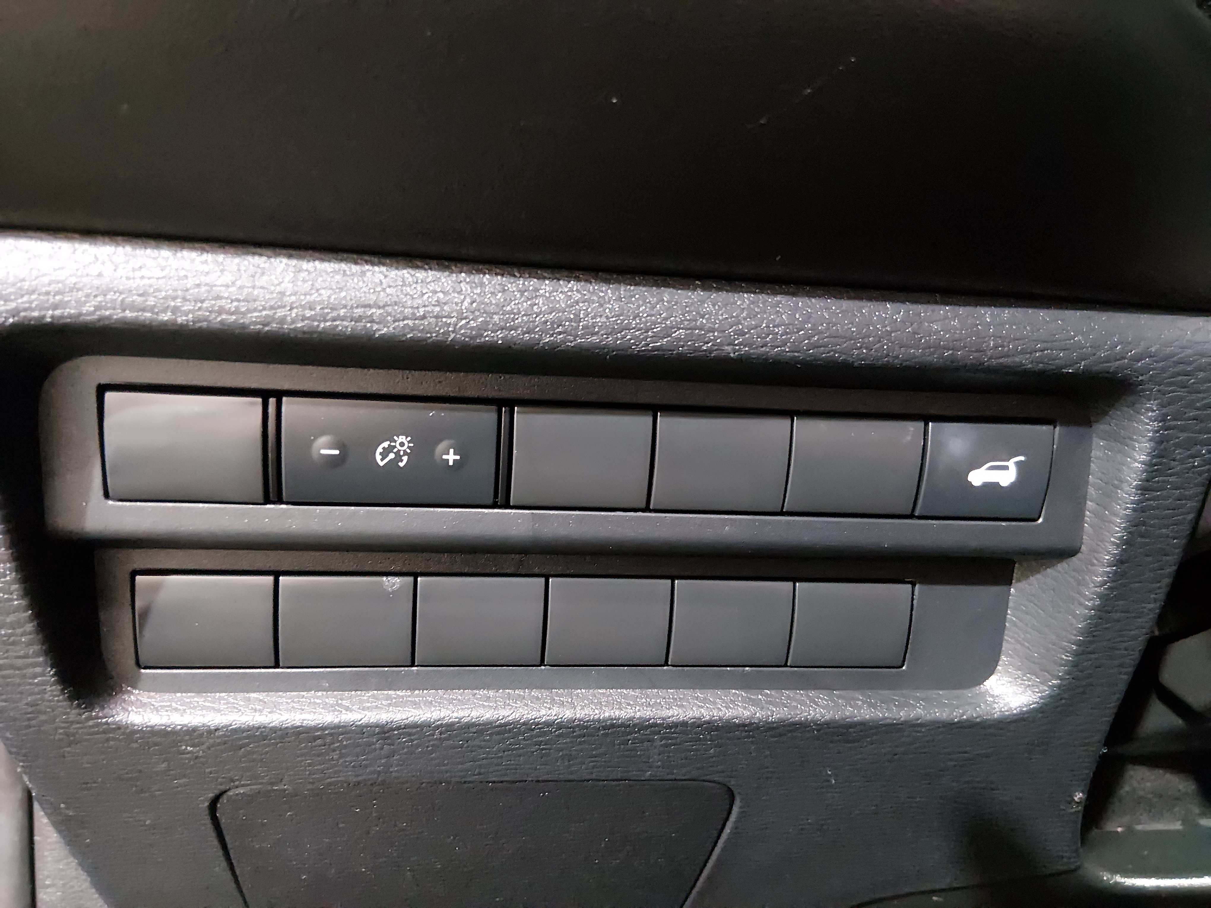 2024 Mitsubishi Outlander SE - Photo 13